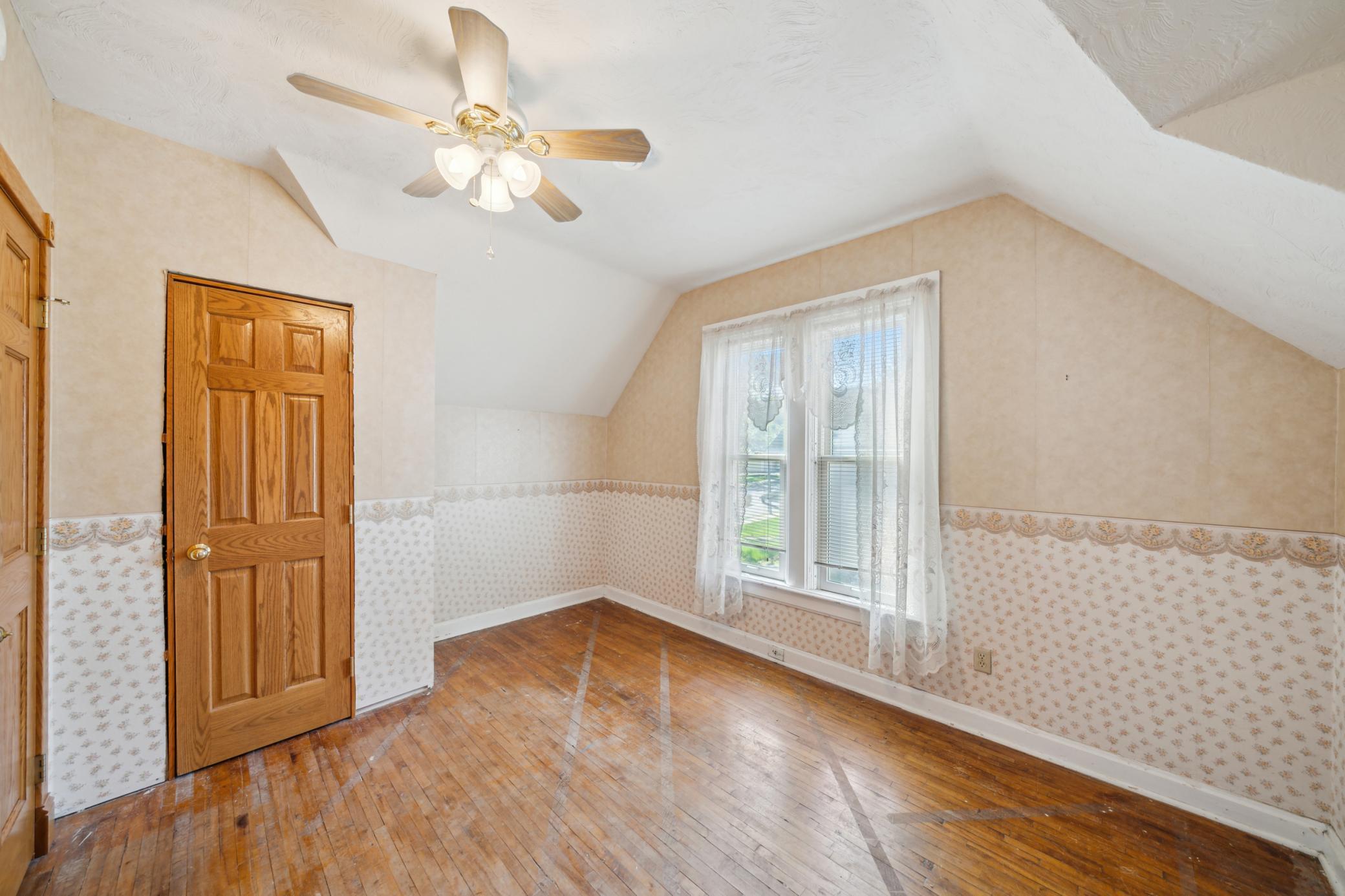 Stillwater, Minnesota, 55082, United States, 4 Bedrooms Bedrooms, ,1 BathroomBathrooms,Residential,For Sale,1848703