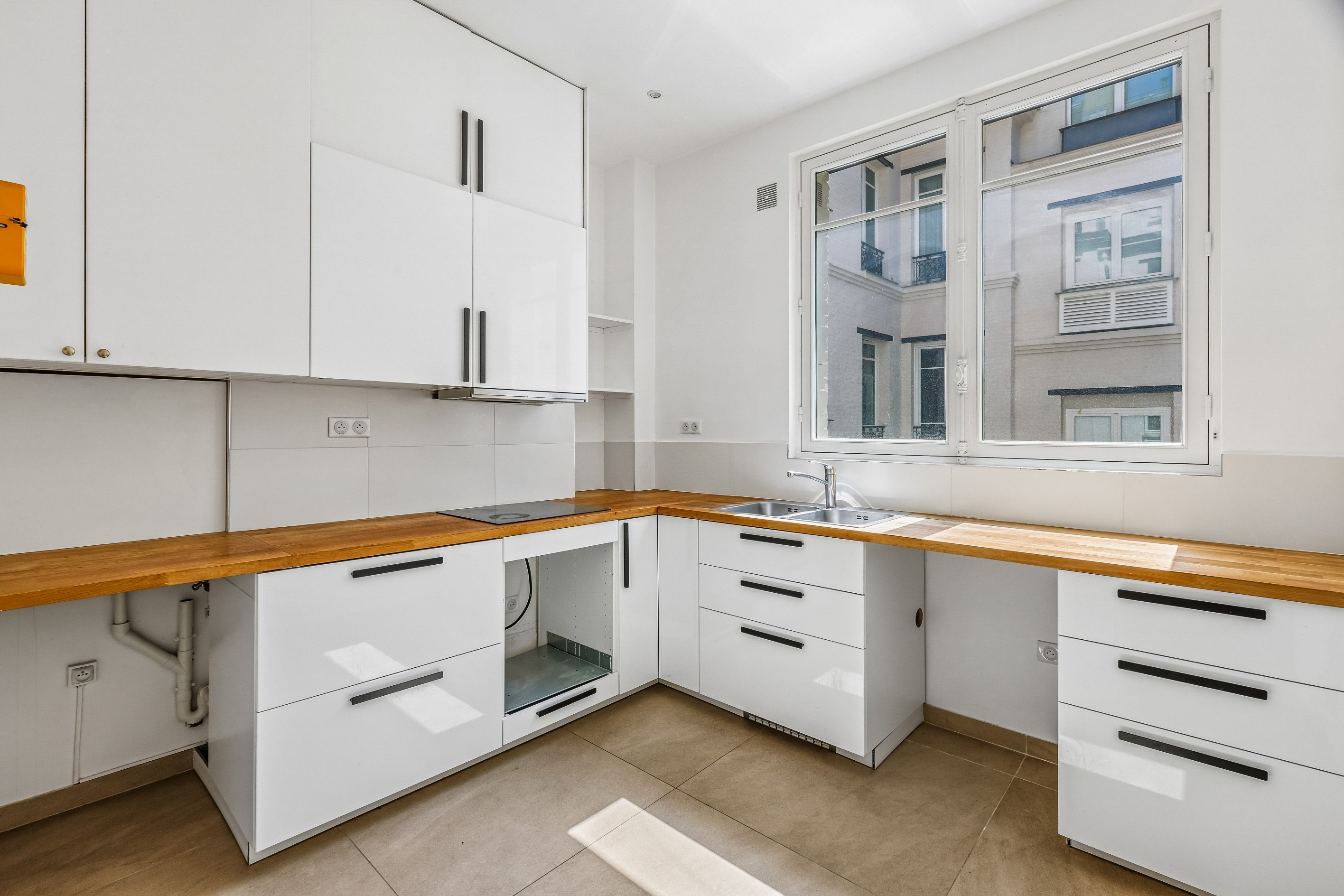  3 bedroom apartment in the Golden Triangle - 物件實景