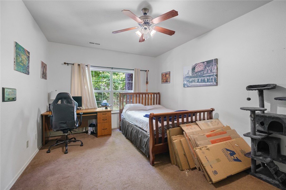 Bella Vista, Arkansas, 72714, United States, 4 Bedrooms Bedrooms, ,3 BathroomsBathrooms,Residential,For Sale,1949126