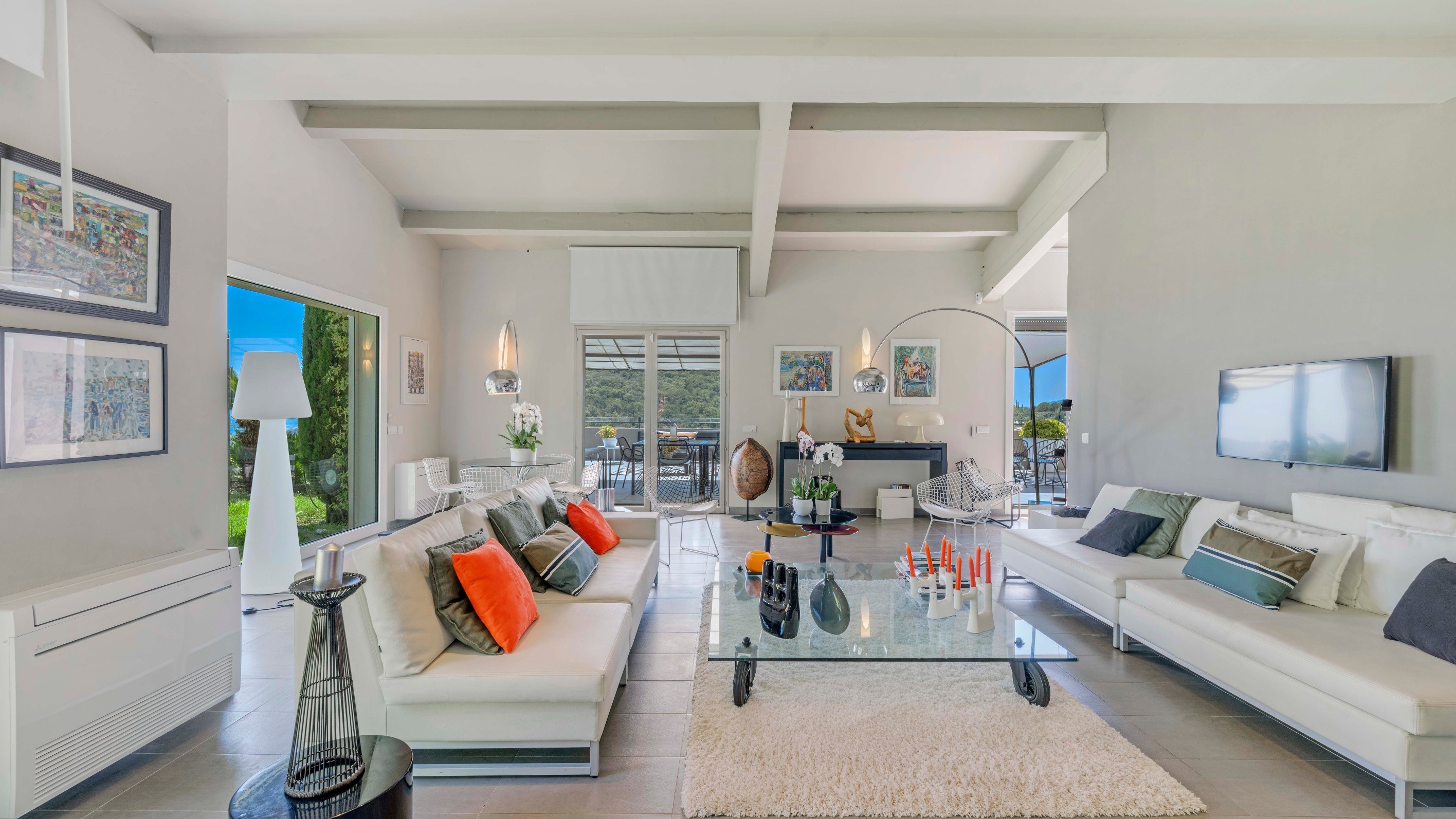  Luxury sea view villa for sale in Grimaud overlooking the Gulf of Saint-Tropez - 物件實景