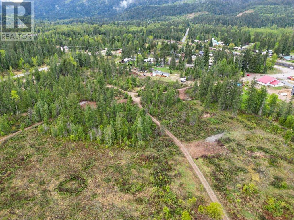 MALAKWA, British Columbia, V0E 2J0, CA, ,Residential,For Sale,1839000