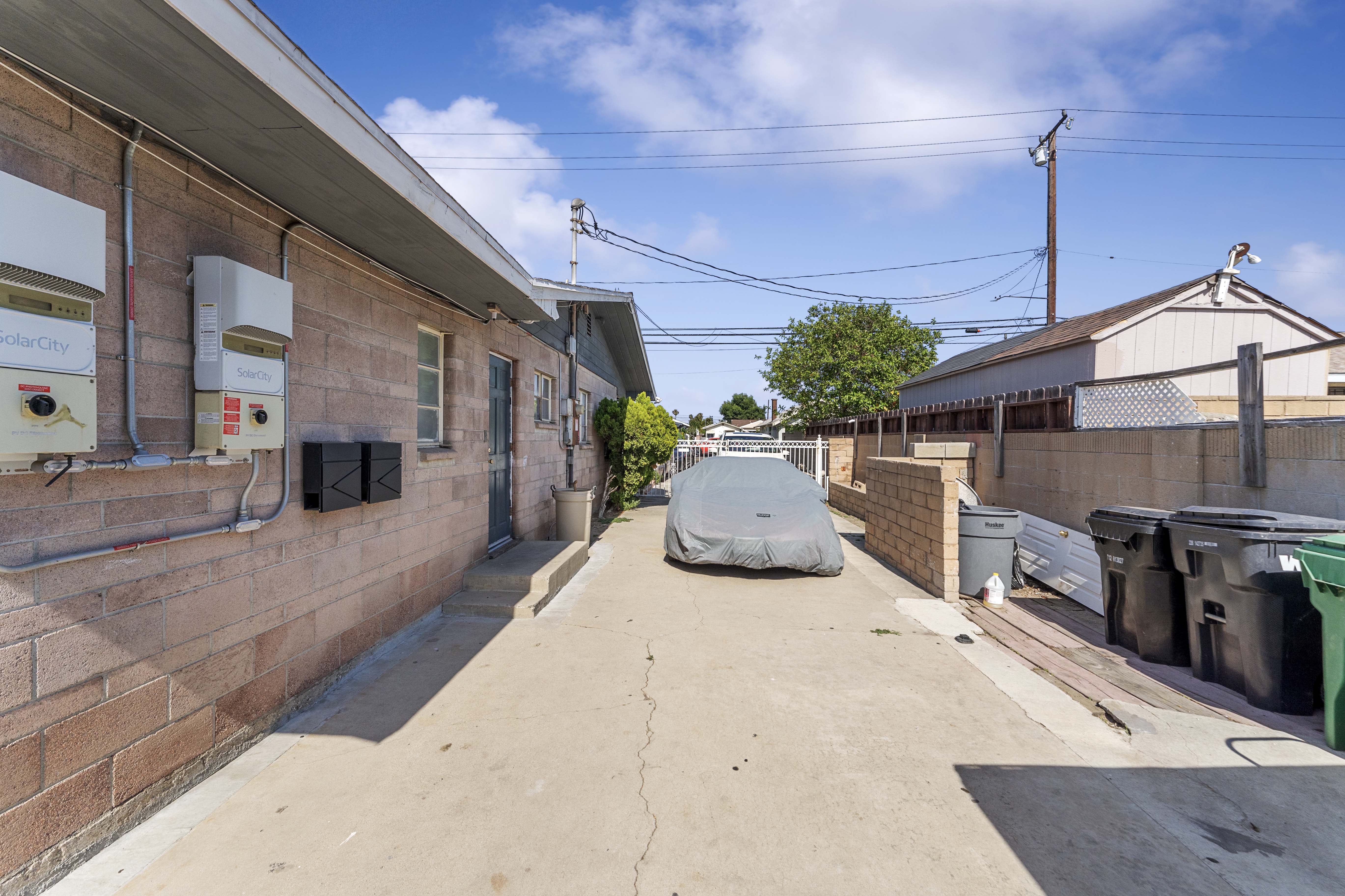 Baldwin Park, California, 91706, United States, 3 Bedrooms Bedrooms, ,2 BathroomsBathrooms,Residential,For Sale,1929080
