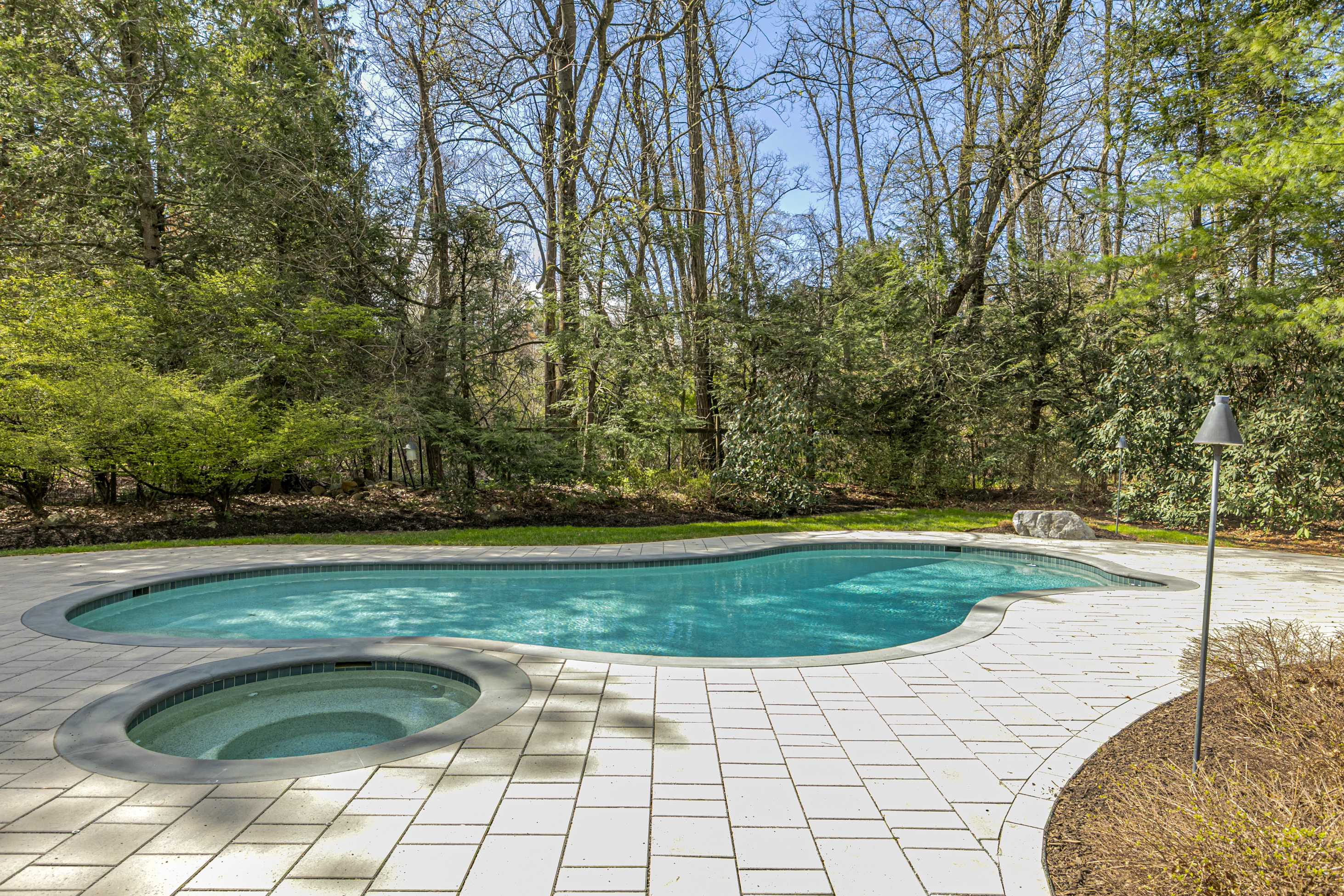  Relaxed Resort-Style Living on 1.4 Glorious Acres - 物件實景