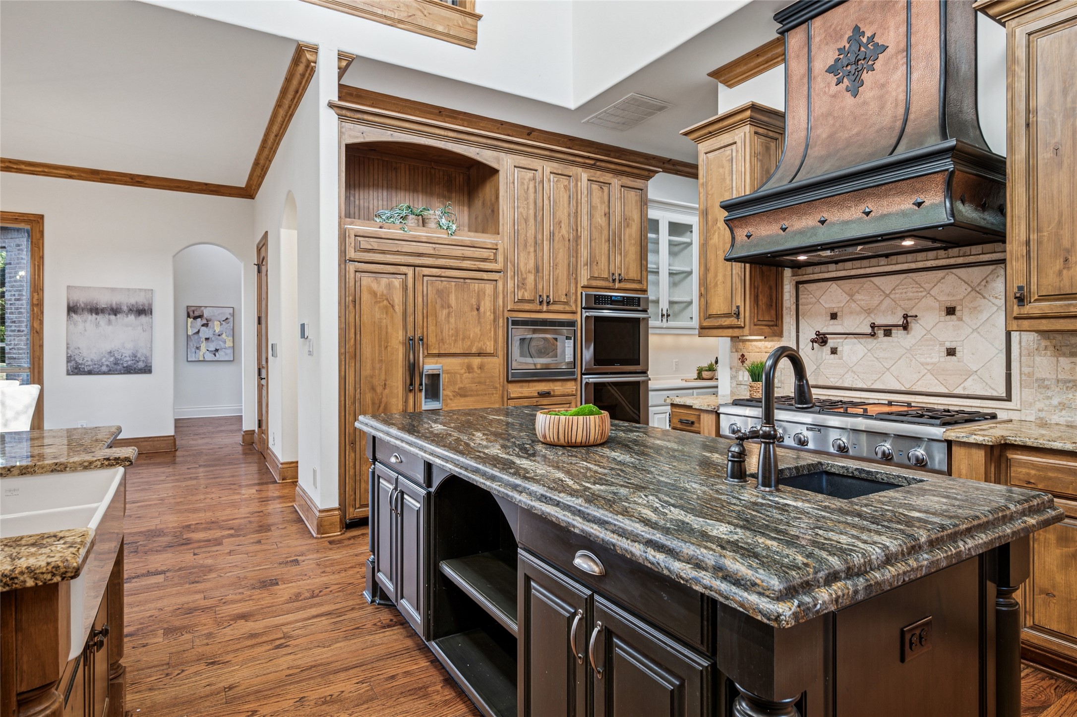 Southlake, Texas, 76092, United States, 5 Bedrooms Bedrooms, ,8 BathroomsBathrooms,Residential,For Sale,1736950