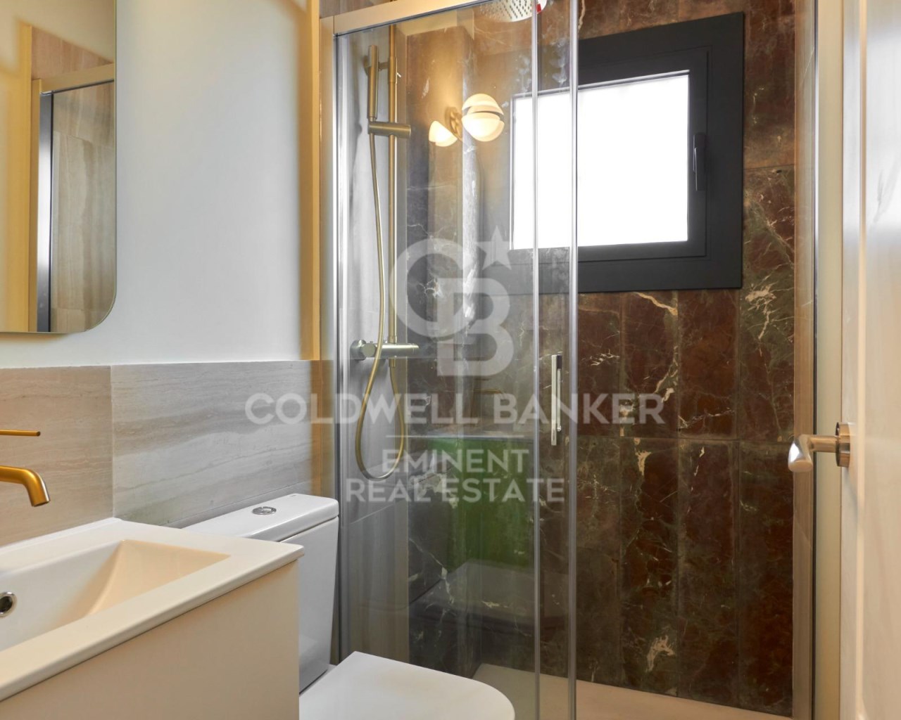 Barcelona, Barcelona, Ciutat Vella, El G?tic Barce, Barcelona, Catalonia, ES, 3 Bedrooms Bedrooms, ,3 BathroomsBathrooms,Residential,For Sale,Barcelona, Barcelona, Ciutat Vella, El G?tic Barce,1672669