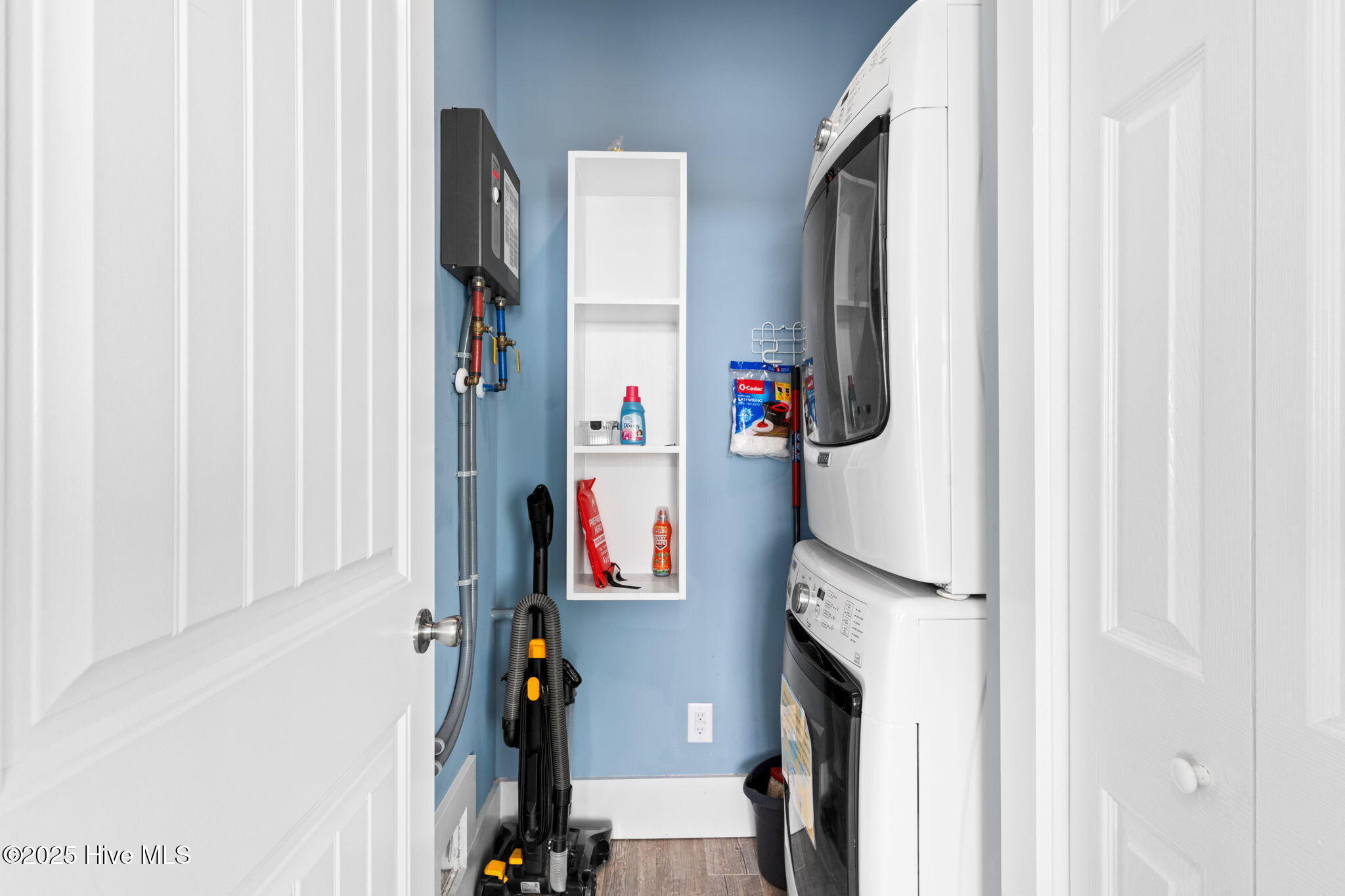 Oak Island, North Carolina, 28465, United States, 5 Bedrooms Bedrooms, ,5 BathroomsBathrooms,Residential,For Sale,1974906