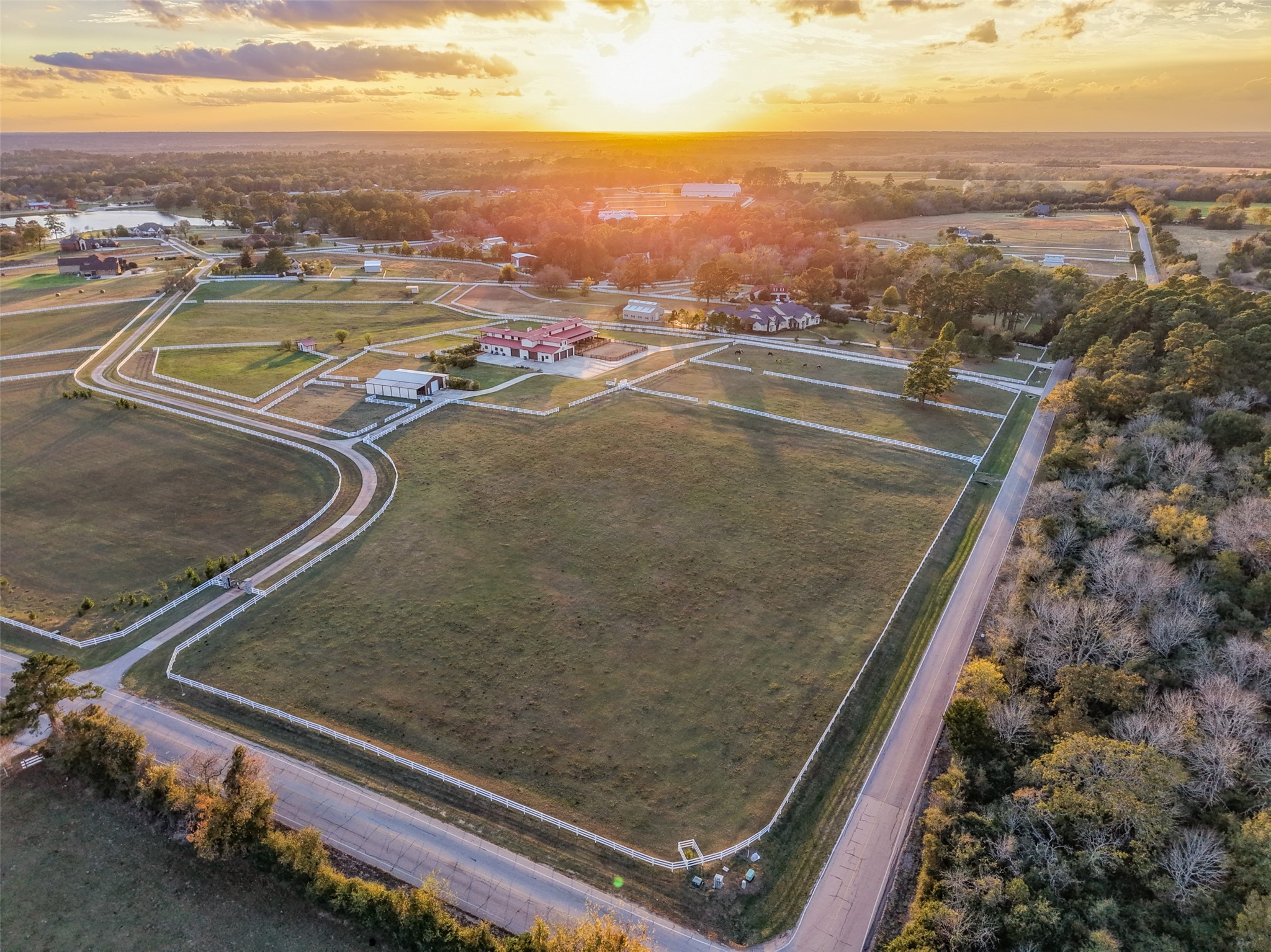  23981 Old Dobbin Plantersville Road - 物件實景