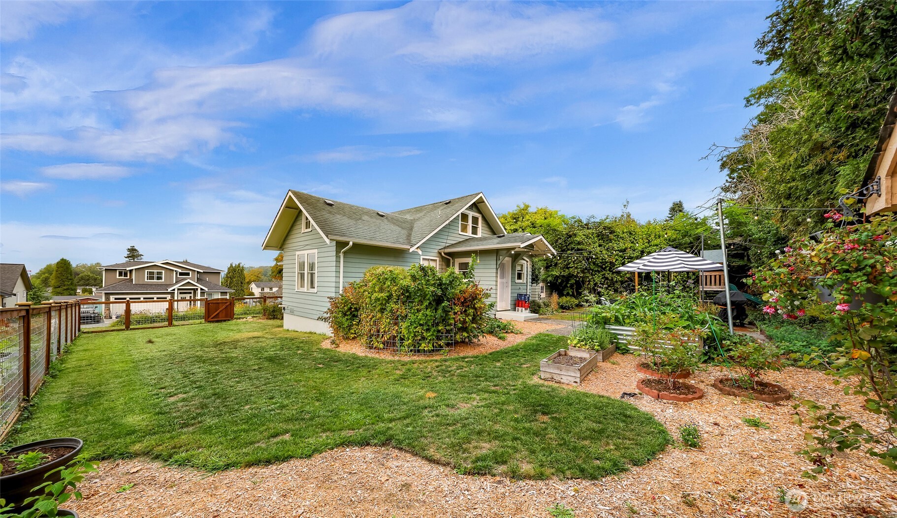 Blaine, Washington, 98230, United States, 4 Bedrooms Bedrooms, ,2 BathroomsBathrooms,Residential,For Sale,1939875
