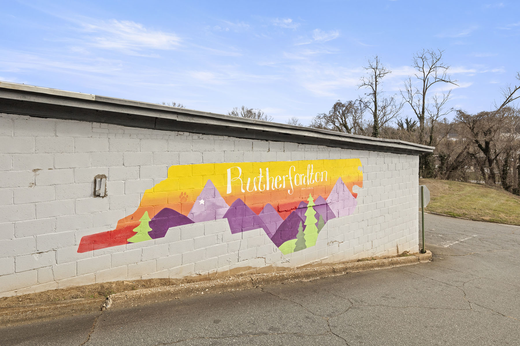  RUTHERFORDTON - 物件實景