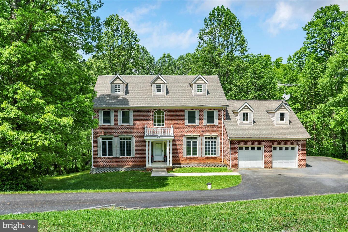 Delta, Pennsylvania, 17314, United States, 4 Bedrooms Bedrooms, ,4 BathroomsBathrooms,Residential,For Sale,1818041