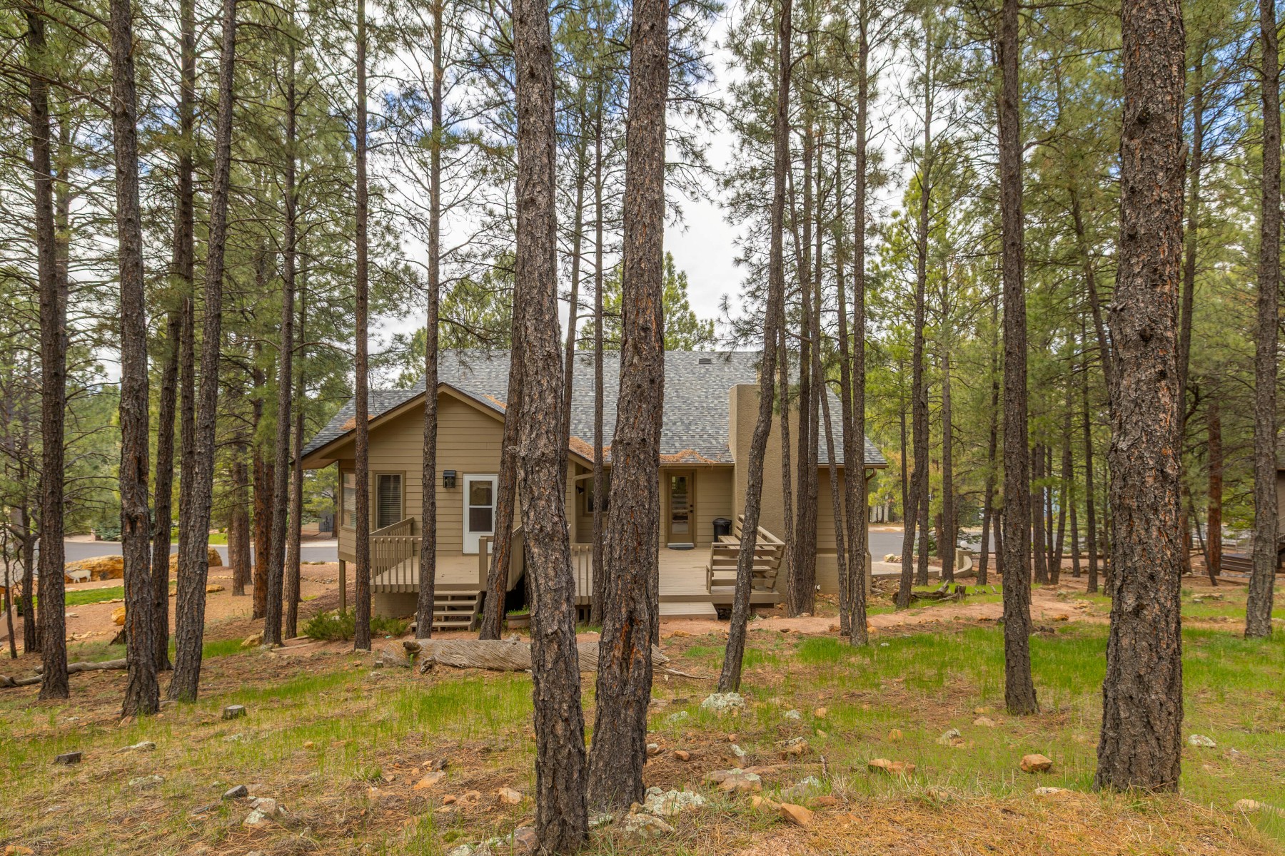  1426 N Edgewood Street¦Flagstaff, AZ - 物件實景
