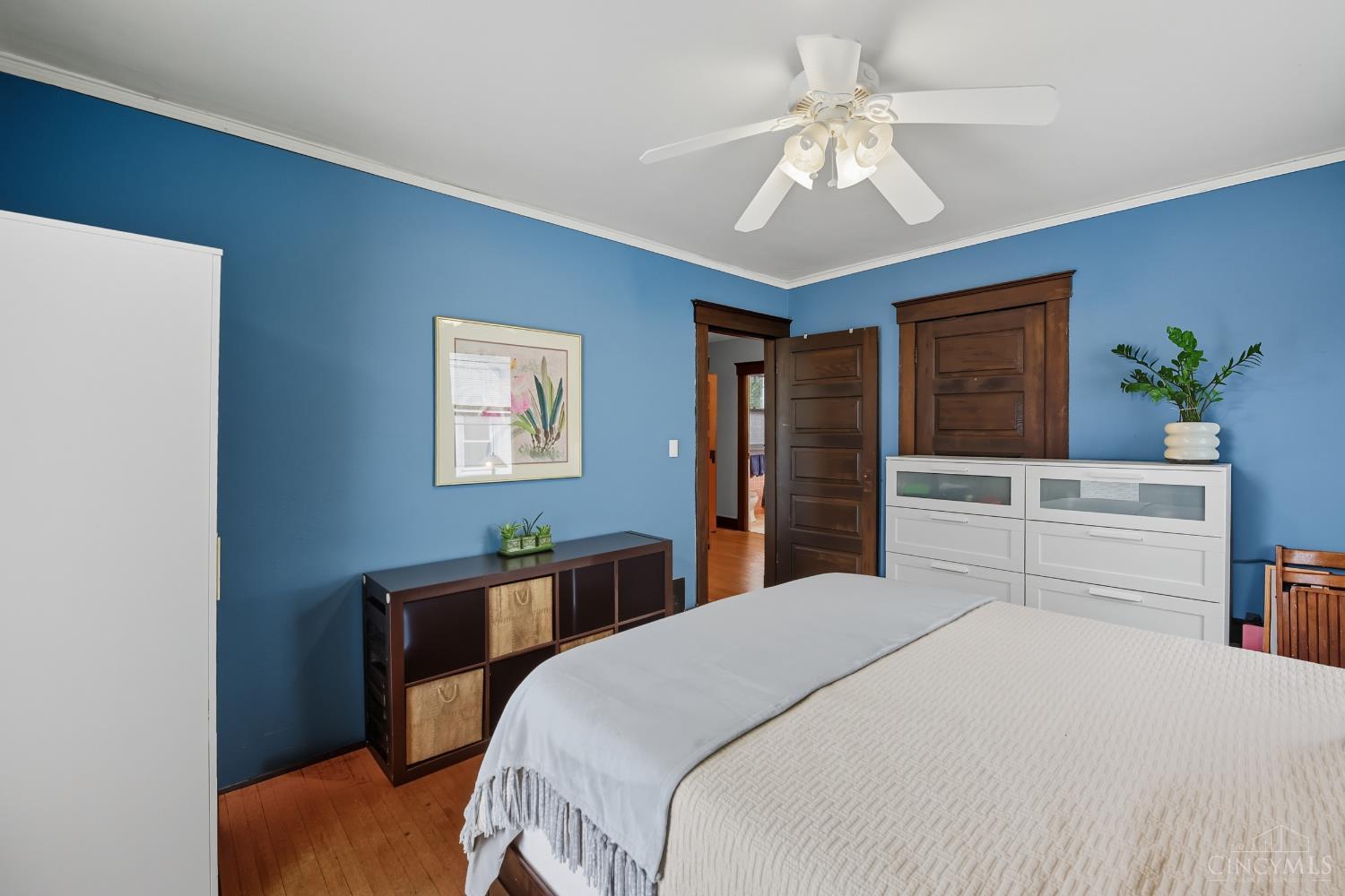 Cincinnati, Ohio, 45209, United States, 5 Bedrooms Bedrooms, ,2 BathroomsBathrooms,Residential,For Sale,1966693