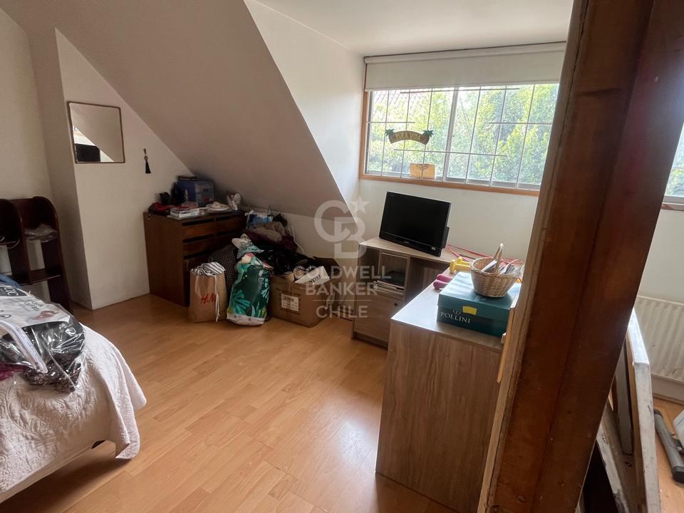 Lo Barnechea, Chile, 5 Bedrooms Bedrooms, ,3 BathroomsBathrooms,Residential,For Sale,1736947