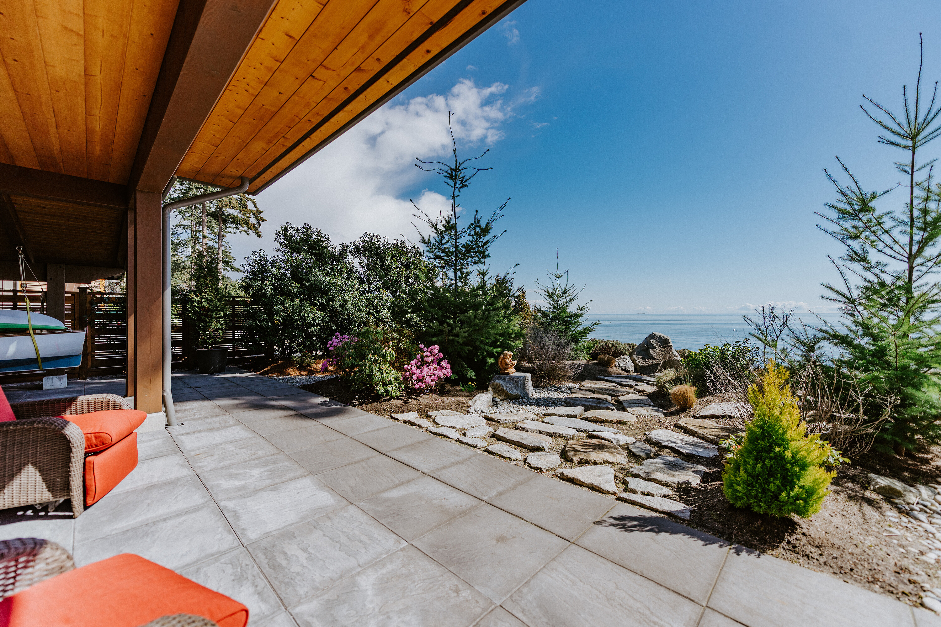  Low-bank Waterfront Residence - 物件實景
