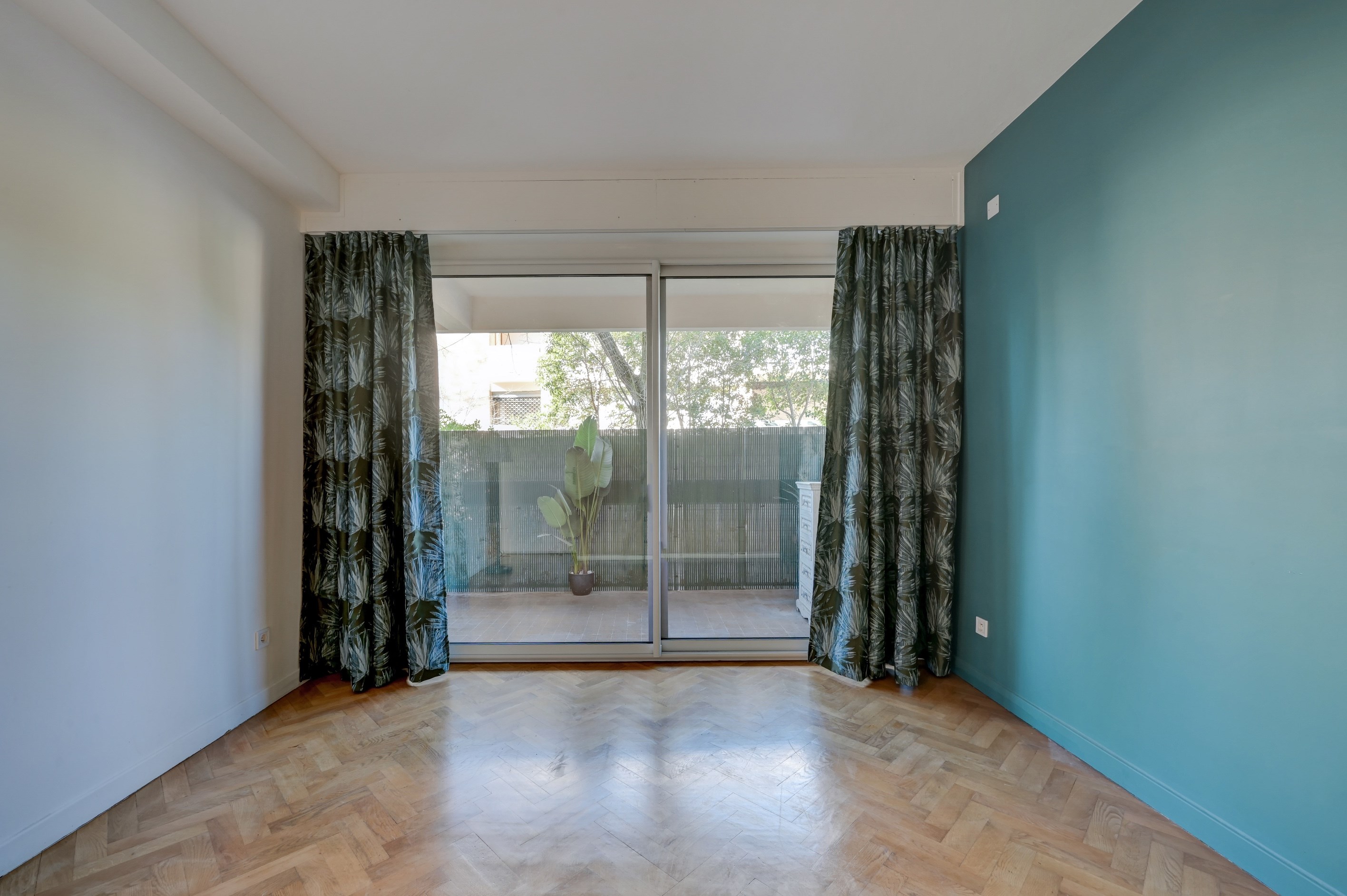  For Sale – 3-Bedroom Apartment in the City Center - 物件實景