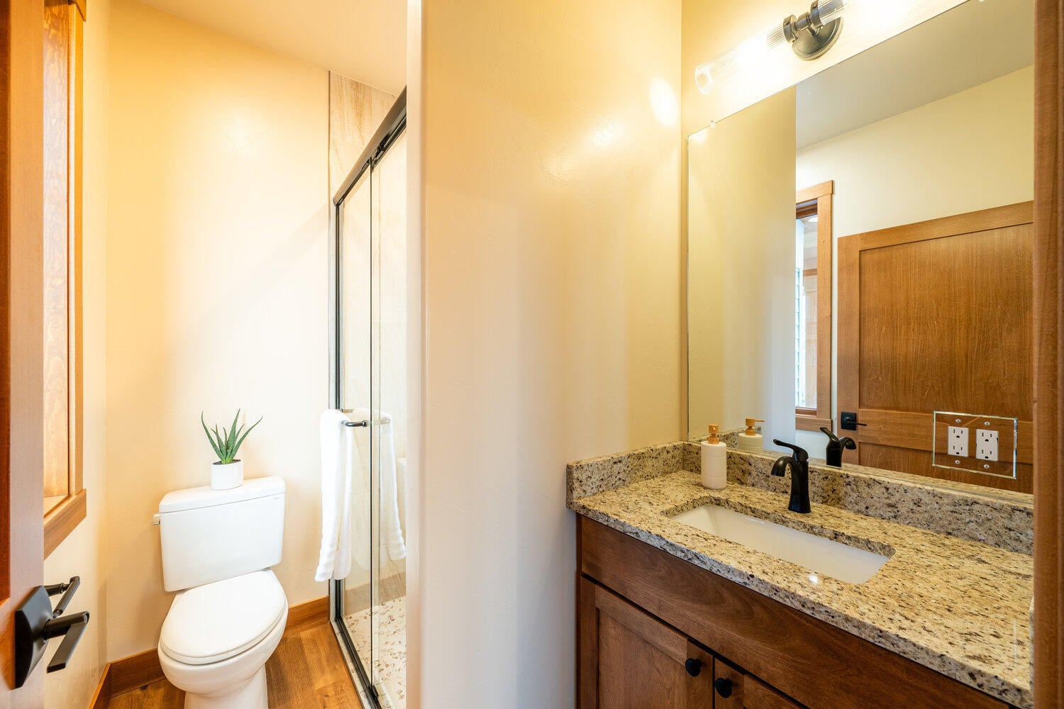 Sheridan, Wyoming, 82801, United States, 4 Bedrooms Bedrooms, ,4 BathroomsBathrooms,Residential,For Sale,1984212