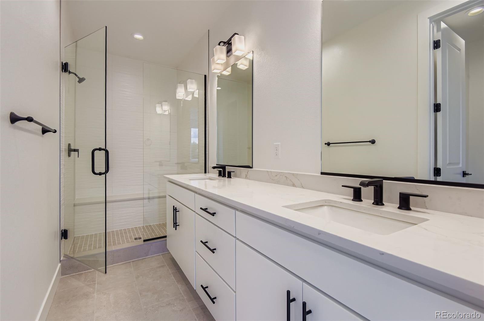 Englewood, Colorado, 80112, United States, 3 Bedrooms Bedrooms, ,4 BathroomsBathrooms,Residential,For Sale,1912671