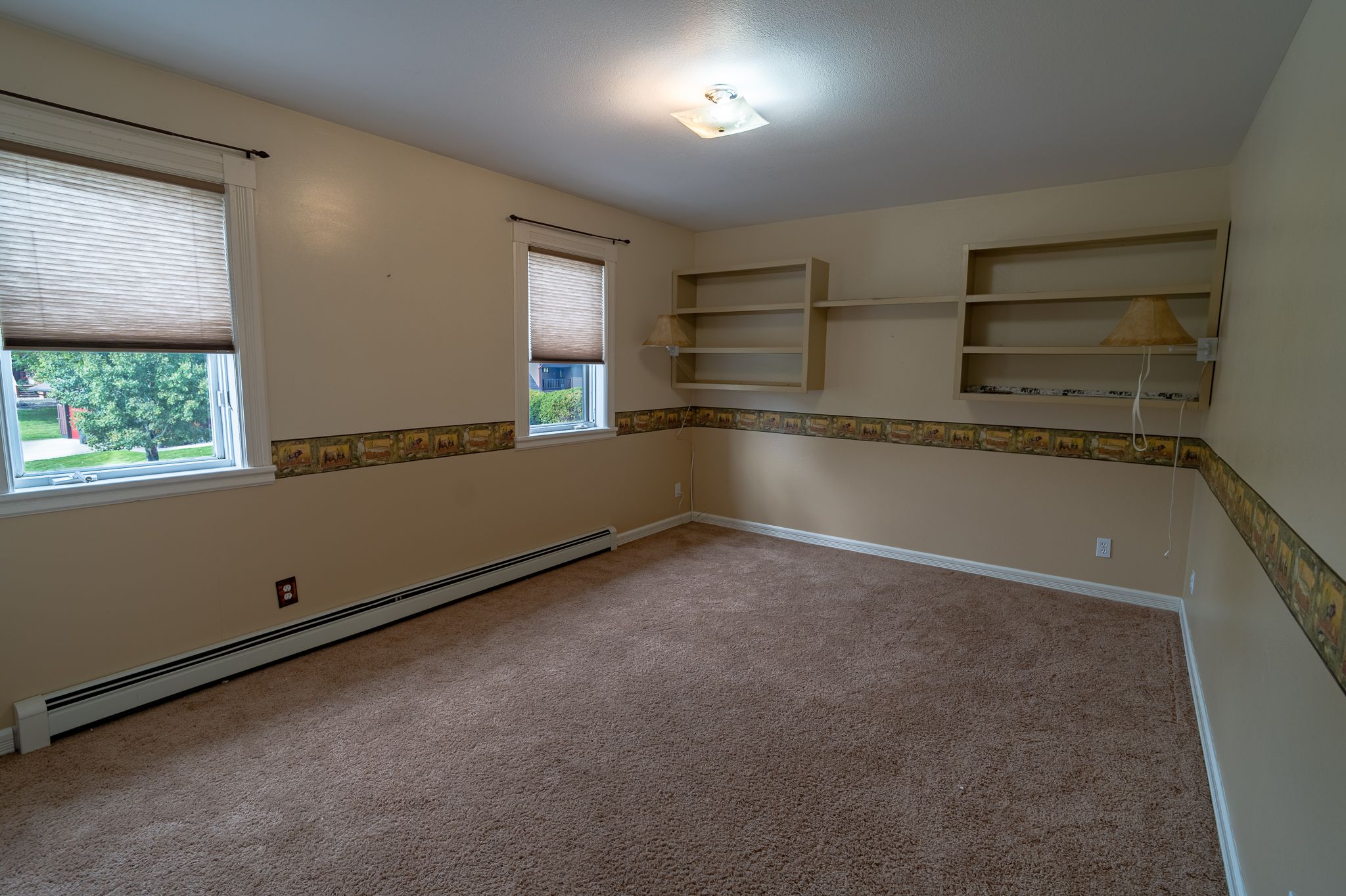 Helena, Montana, 59601, United States, 4 Bedrooms Bedrooms, ,4 BathroomsBathrooms,Residential,For Sale,1984515