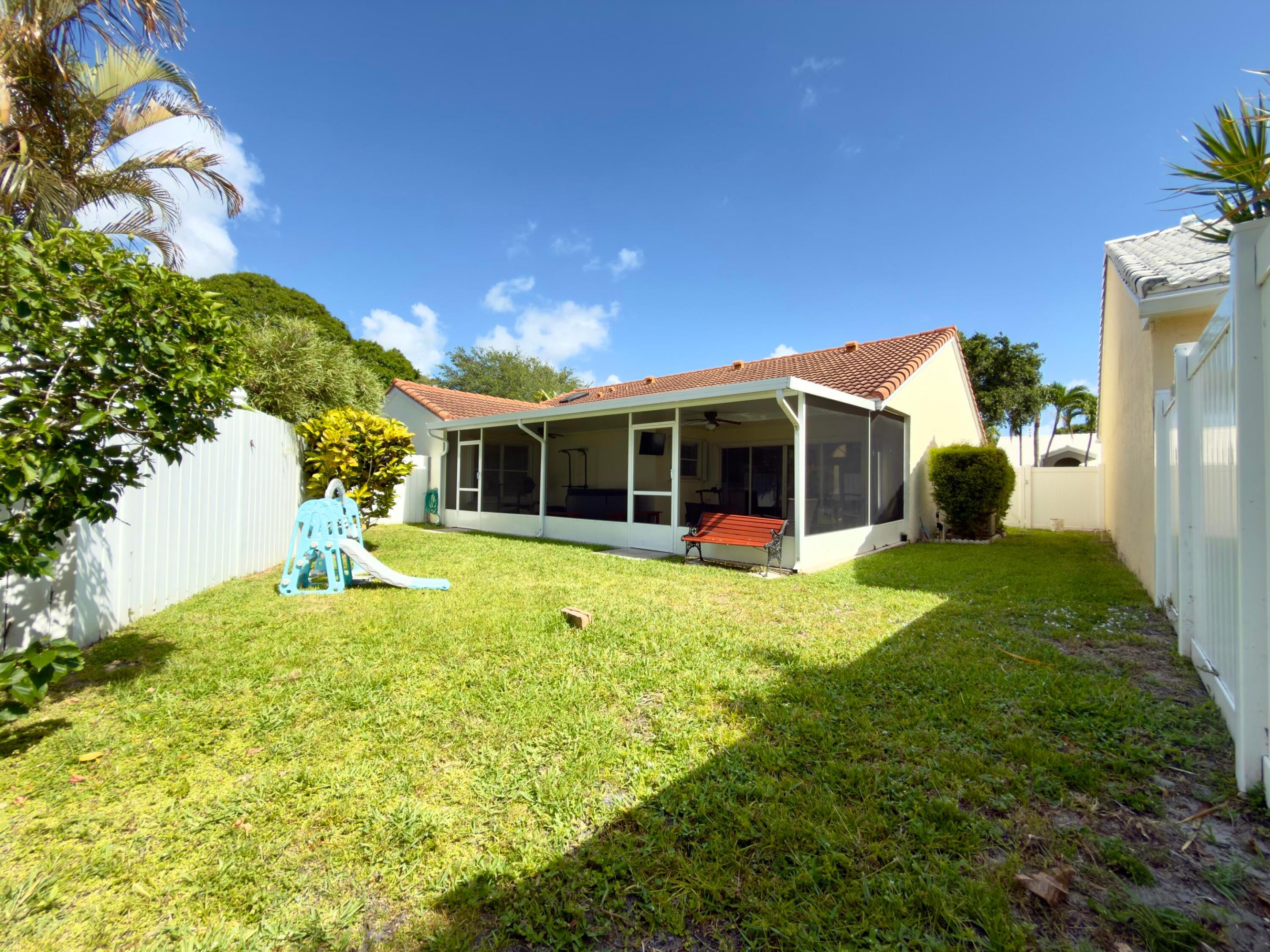Palm Beach Gardens, Florida, 33410, United States, 3 Bedrooms Bedrooms, ,2 BathroomsBathrooms,Residential,For Sale,2048239