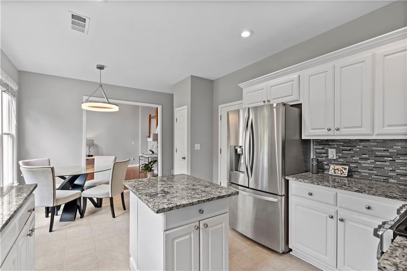 Cumming, Georgia, 30041, United States, 4 Bedrooms Bedrooms, ,3 BathroomsBathrooms,Residential,For Sale,1982870