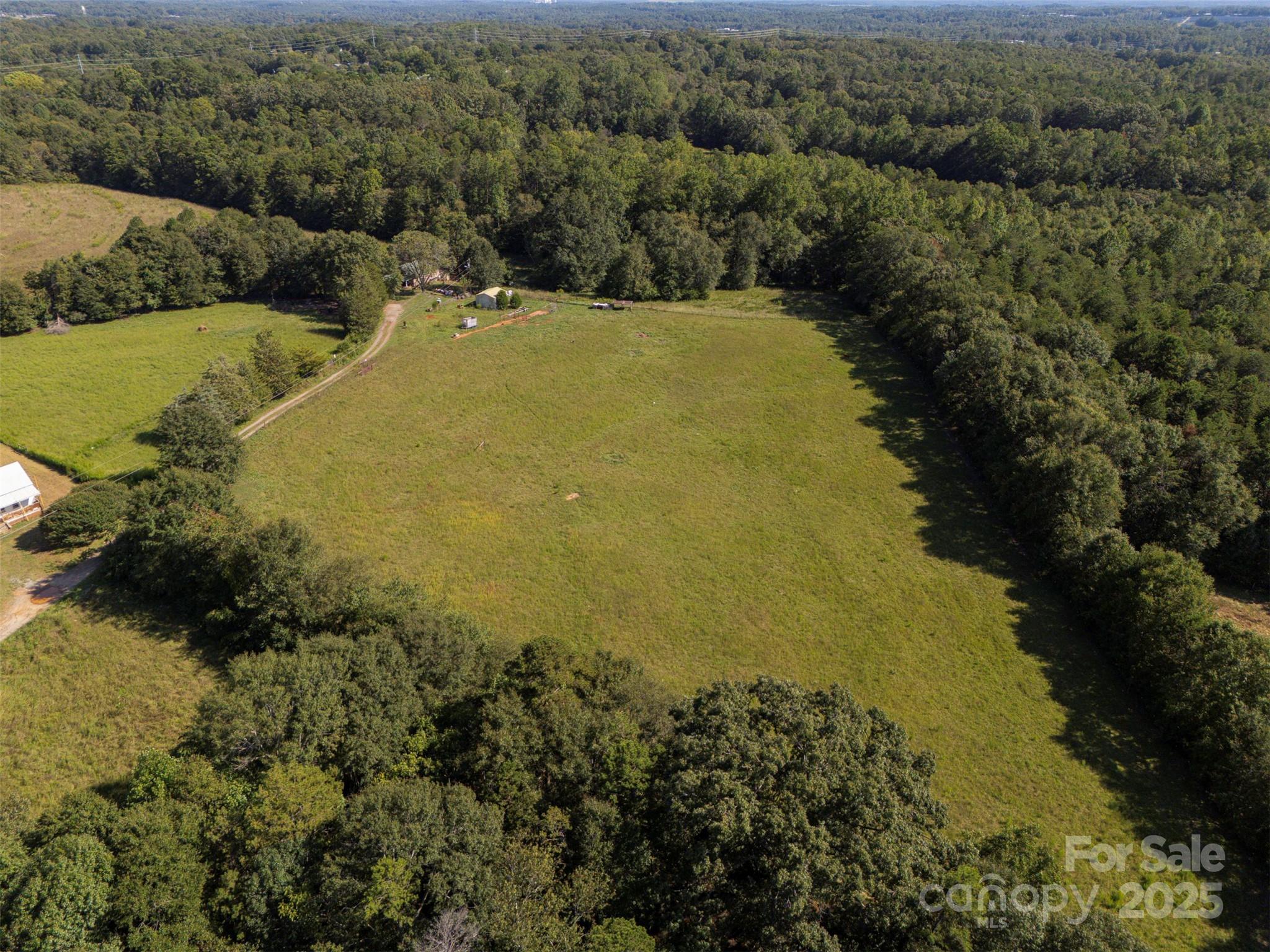 Forest City, North Carolina, 28043, United States, 2 Bedrooms Bedrooms, ,1 BathroomBathrooms,Residential,For Sale,1983157