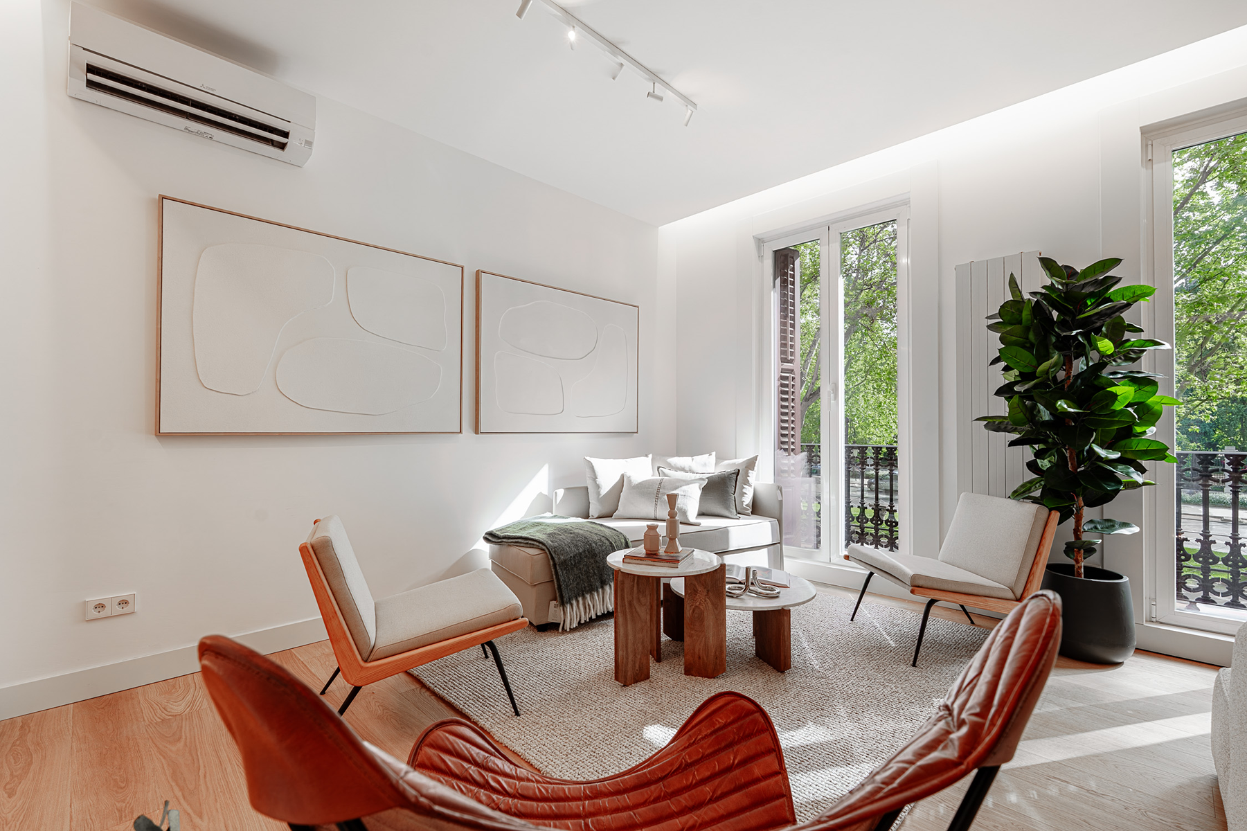  Classic charm and brand new renovation in Huertas-Cortes - 物件實景