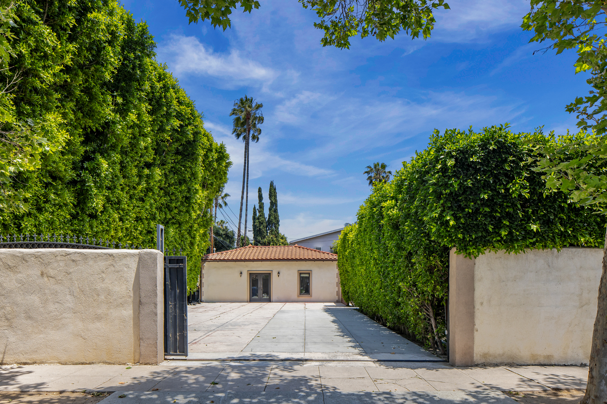  11159 La Maida St - 物件實景