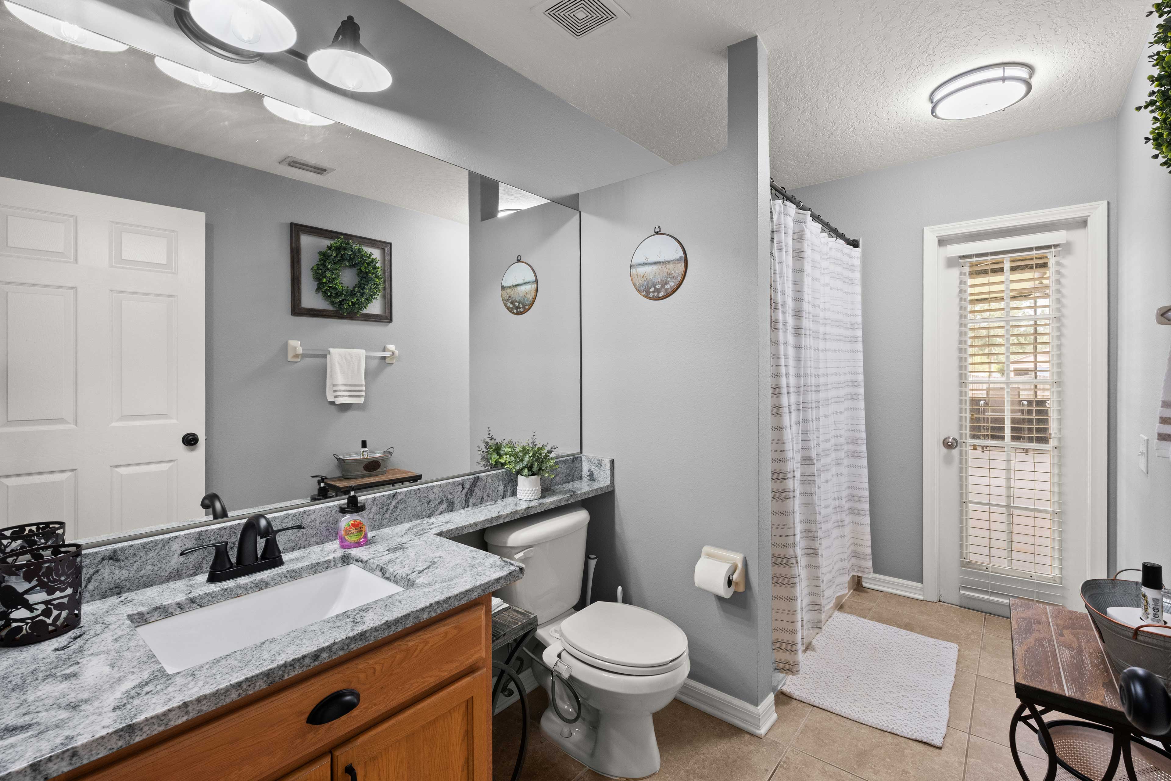 Plant City, Florida, 33567, United States, 4 Bedrooms Bedrooms, ,3 BathroomsBathrooms,Residential,For Sale,1974682