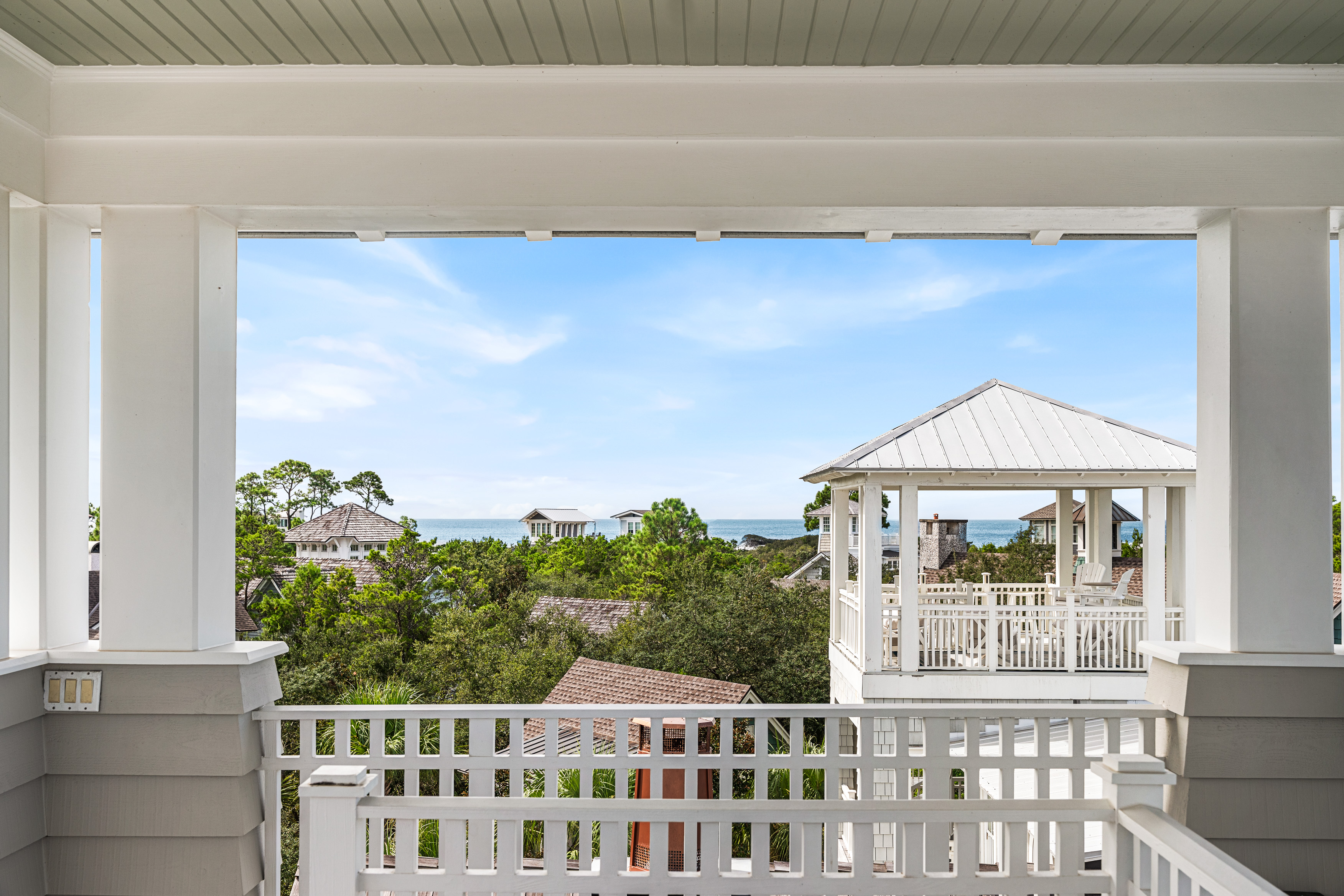 Distinguished WaterSound Beach Retreat with Gulf Views and Saltwater Pool - 物件實景