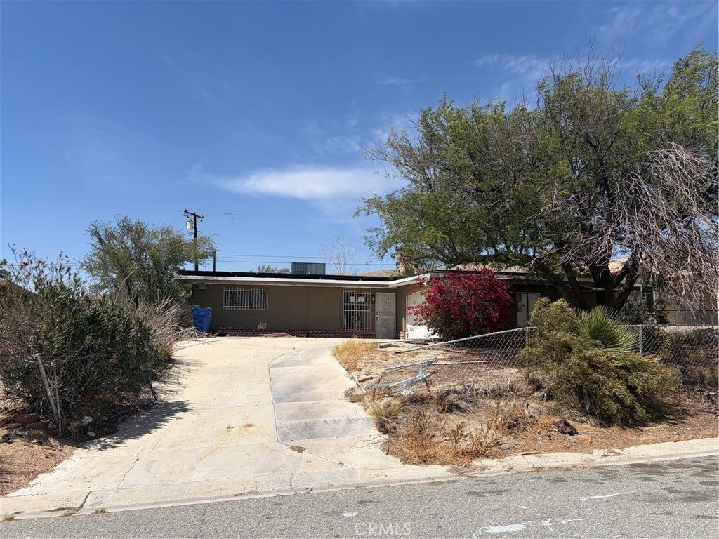 Calle Blanco , Desert Hot Springs, CA 92240