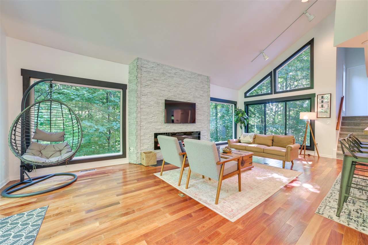 Harbor Springs, Michigan, 49740, United States, 3 Bedrooms Bedrooms, ,4 BathroomsBathrooms,Residential,For Sale,1954810