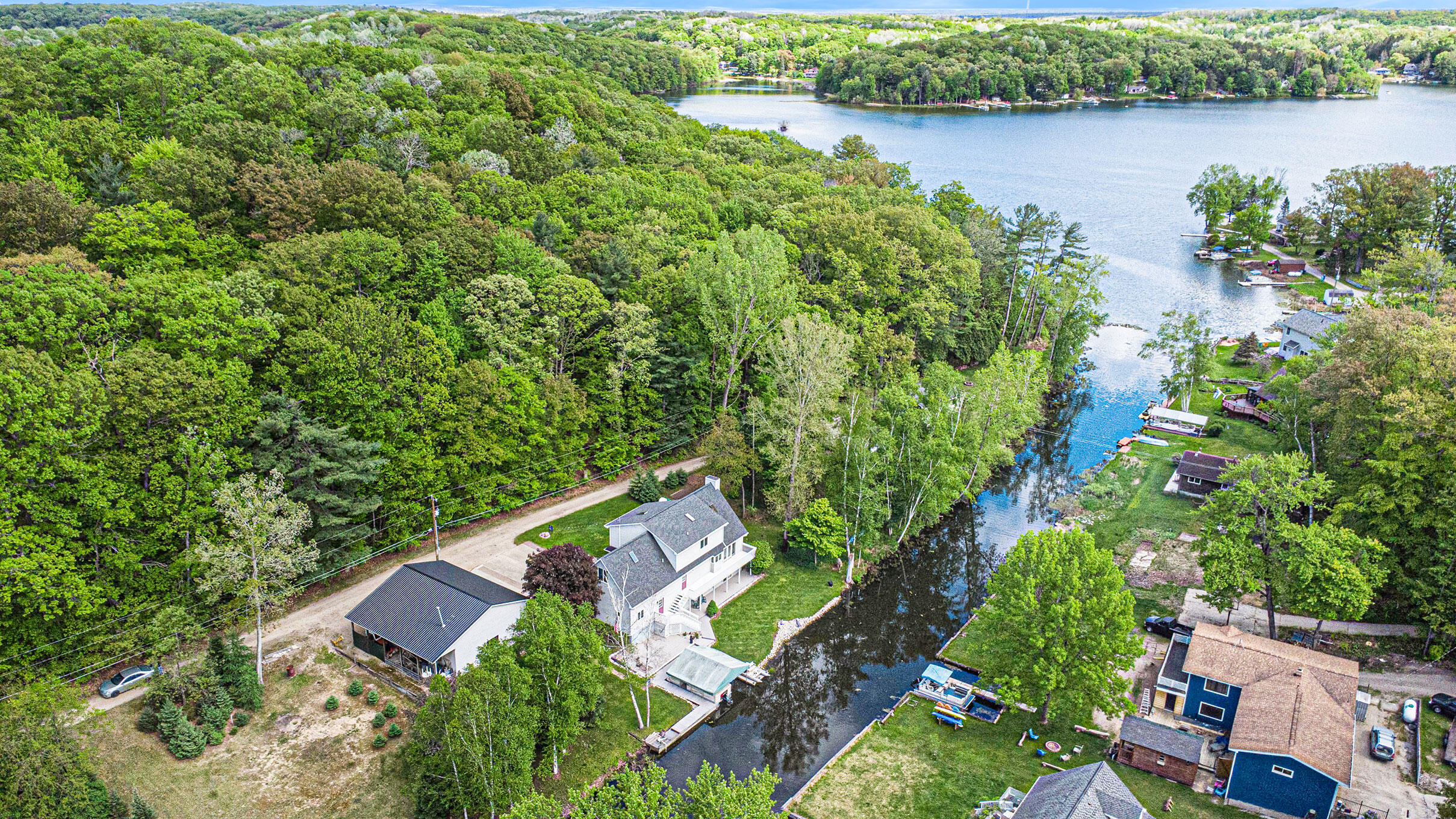 Newaygo, Michigan, 49337, United States, 3 Bedrooms Bedrooms, ,2 BathroomsBathrooms,Residential,For Sale,1836711