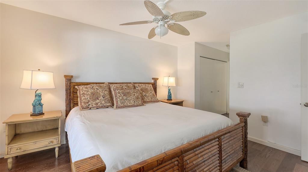 Longboat Key, Florida, 34228, United States, 3 Bedrooms Bedrooms, ,2 BathroomsBathrooms,Residential,For Sale,1793639