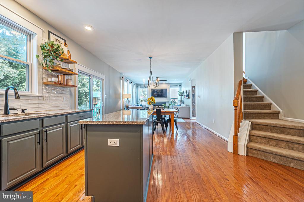 Egg Harbor Township, New Jersey, 08234, United States, 4 Bedrooms Bedrooms, ,3 BathroomsBathrooms,Residential,For Sale,1975981