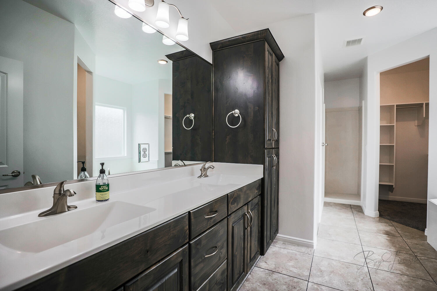 St George, Utah, 84790, United States, 3 Bedrooms Bedrooms, ,Residential,For Sale,1927103