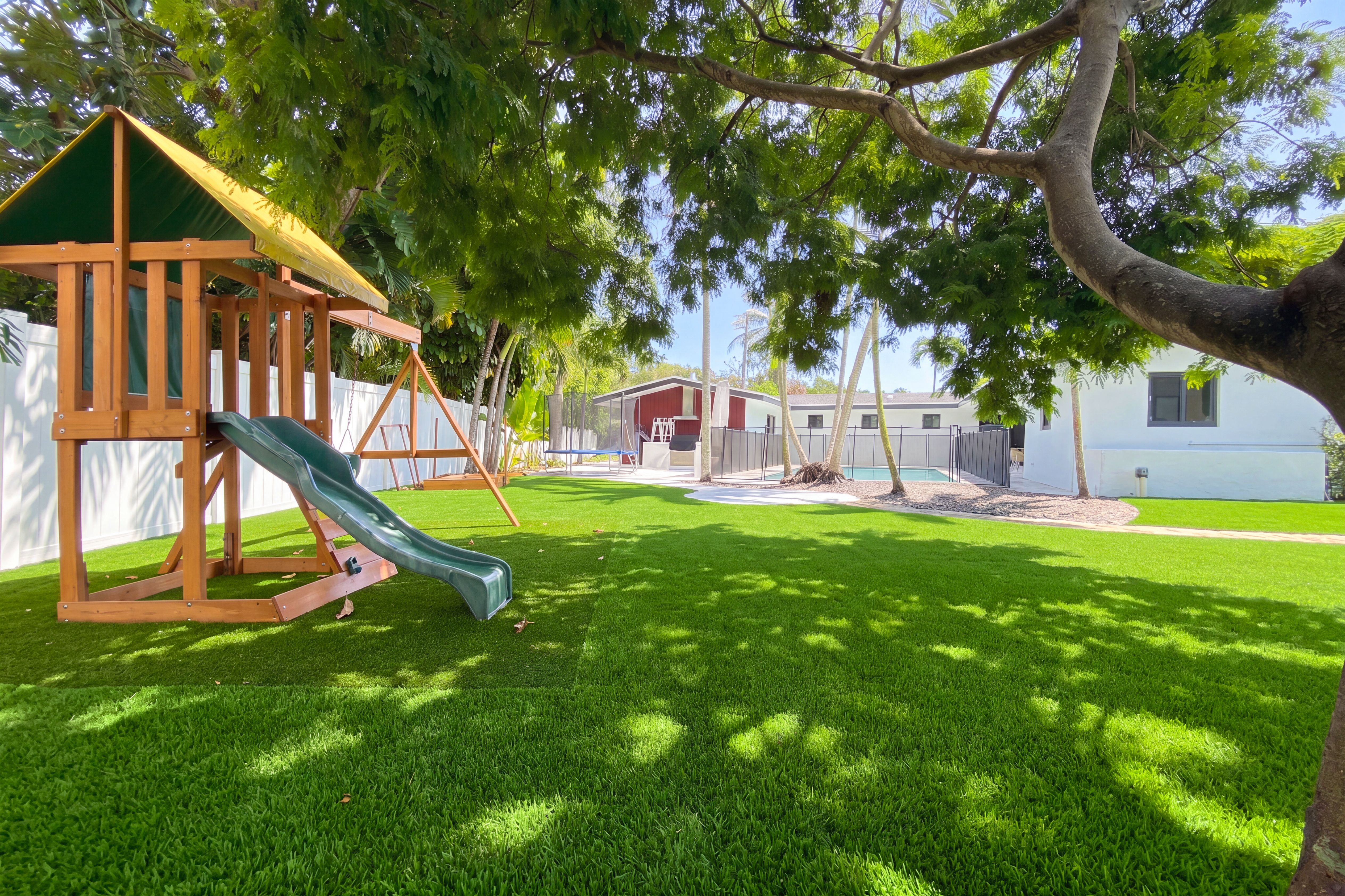  8201 SW 151st St, Palmetto Bay, FL, 33158 - 物件實景