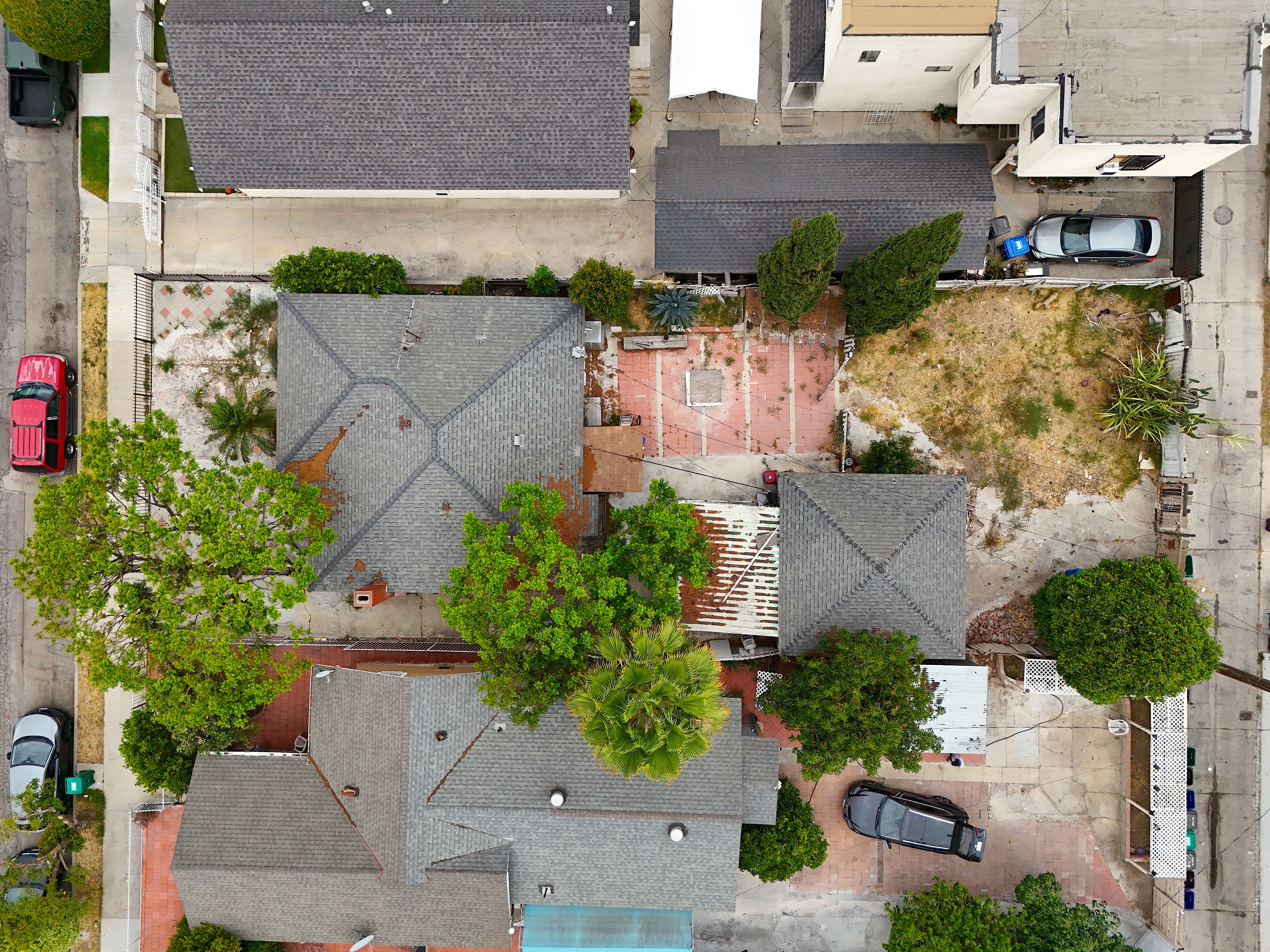  2246 Locust Avenue, Long Beach, CA 90806 - 物件實景