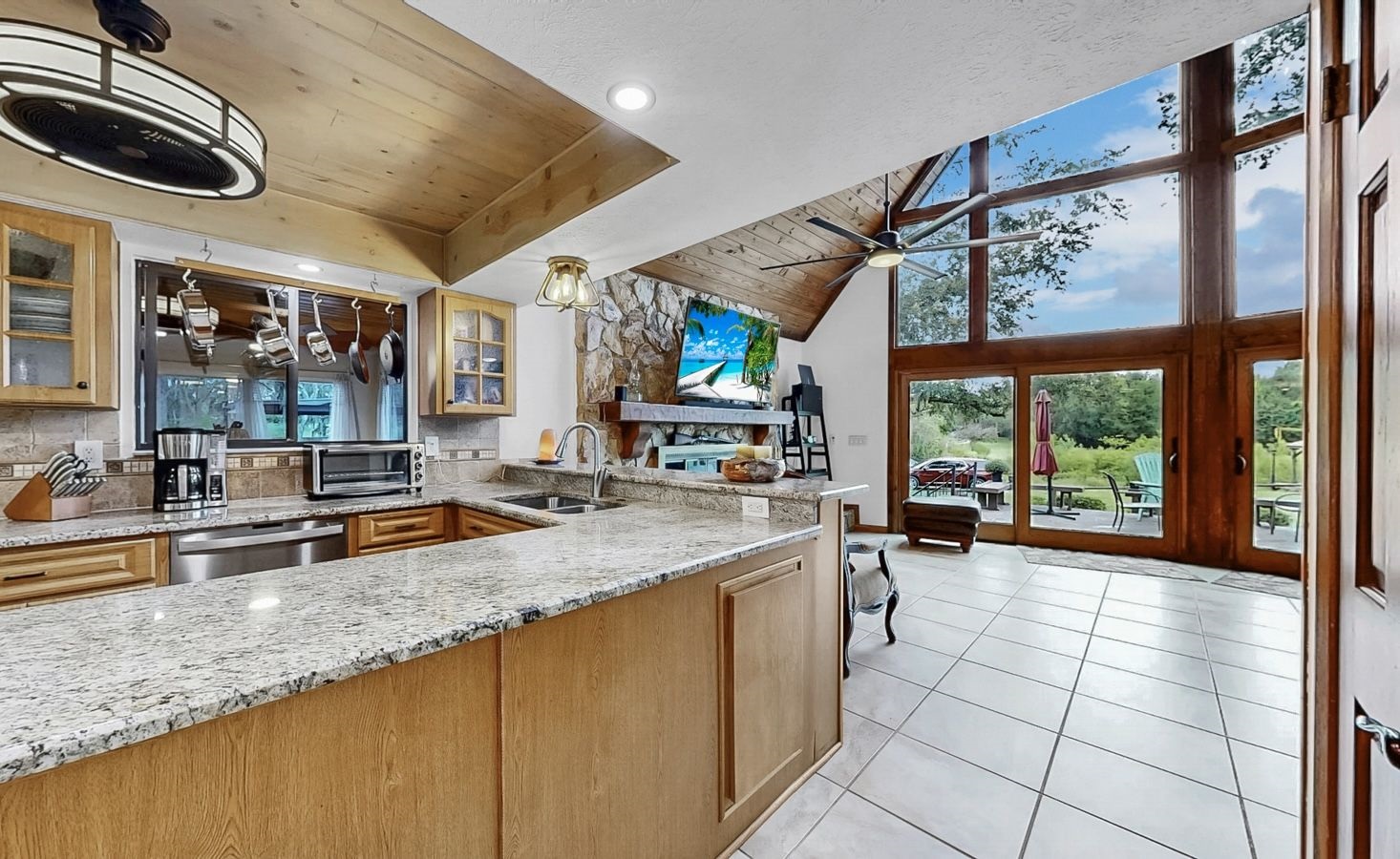 Wimauma, Florida, 33598, United States, 3 Bedrooms Bedrooms, ,2 BathroomsBathrooms,Residential,For Sale,1943495