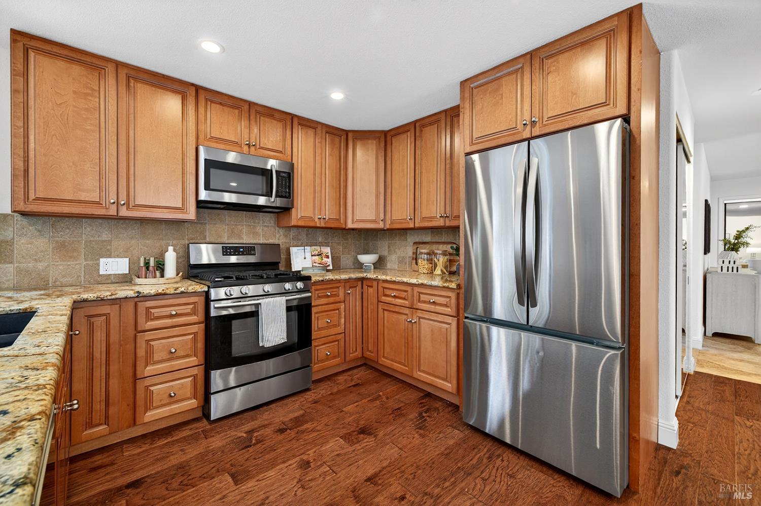 Petaluma, California, 94954, United States, 4 Bedrooms Bedrooms, ,2 BathroomsBathrooms,Residential,For Sale,2048082
