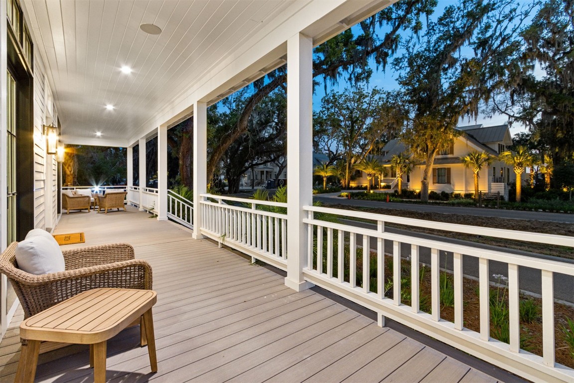 Fernandina Beach, Florida, 32034, United States, 5 Bedrooms Bedrooms, ,4 BathroomsBathrooms,Residential,For Sale,1983065