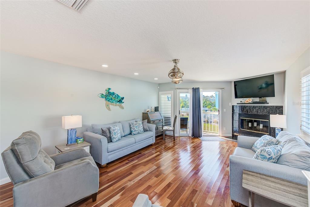 Indian Rocks Beach, Florida, 33785, United States, 3 Bedrooms Bedrooms, ,3 BathroomsBathrooms,Residential,For Sale,1995904