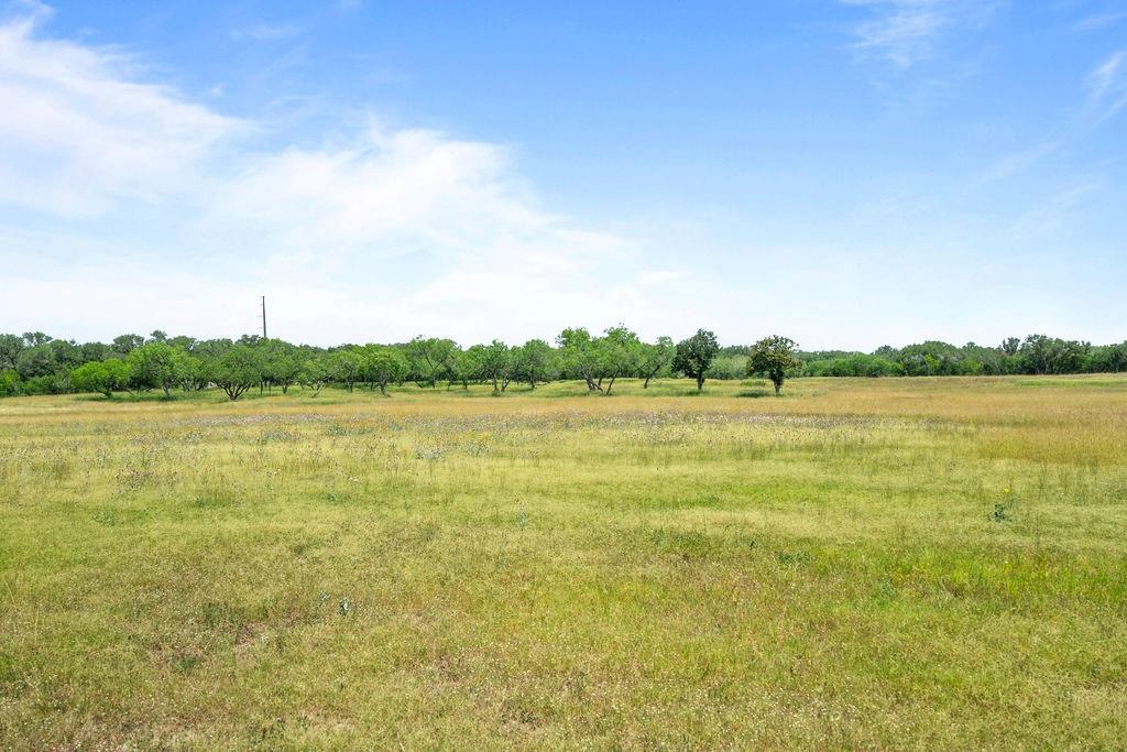 Beeville, Texas, 78102, United States, 4 Bedrooms Bedrooms, ,3 BathroomsBathrooms,Residential,For Sale,1857883