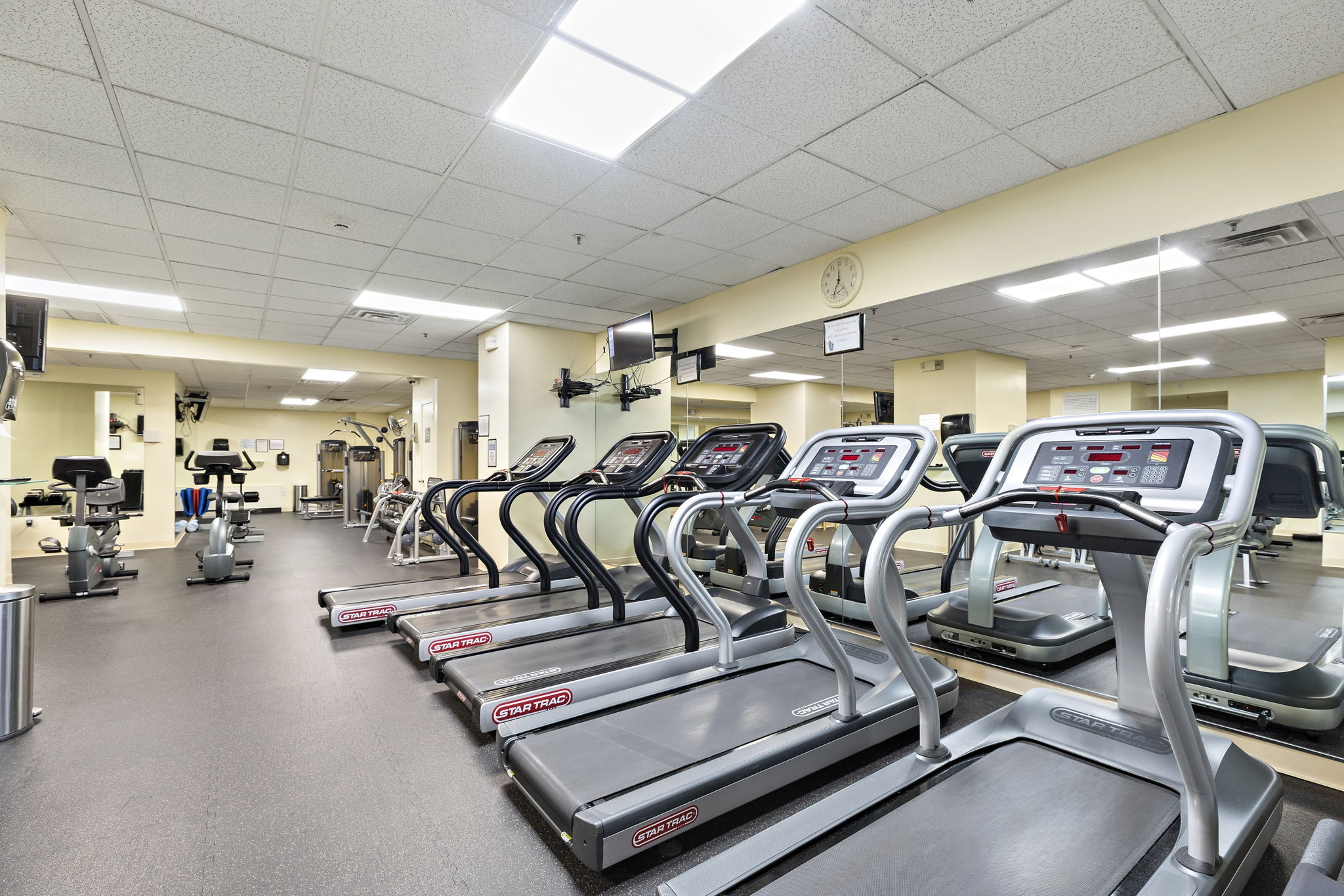  6040 JFK Boulevard East, West New York, NJ 07093 - 物件實景