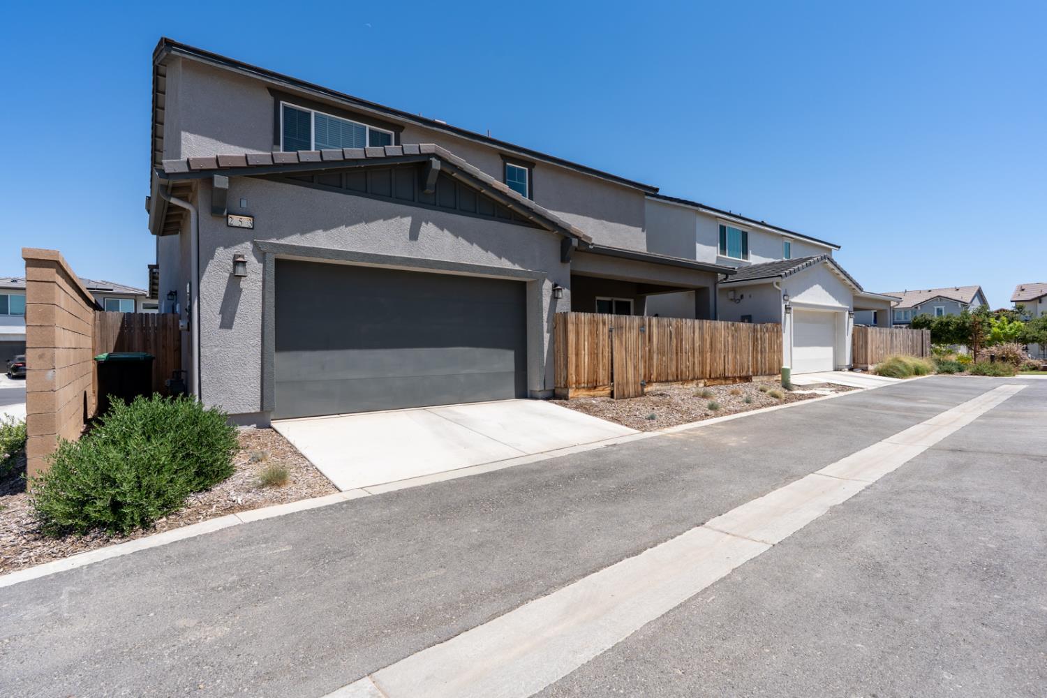 Madera, California, 93636, United States, 4 Bedrooms Bedrooms, ,4 BathroomsBathrooms,Residential,For Sale,1938347
