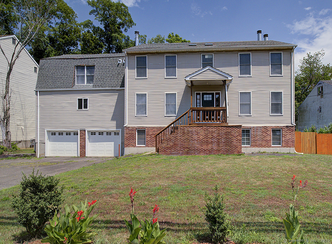 Woodbridge, Connecticut, 06525, United States, 4 Bedrooms Bedrooms, ,4 BathroomsBathrooms,Residential,For Sale,1906331