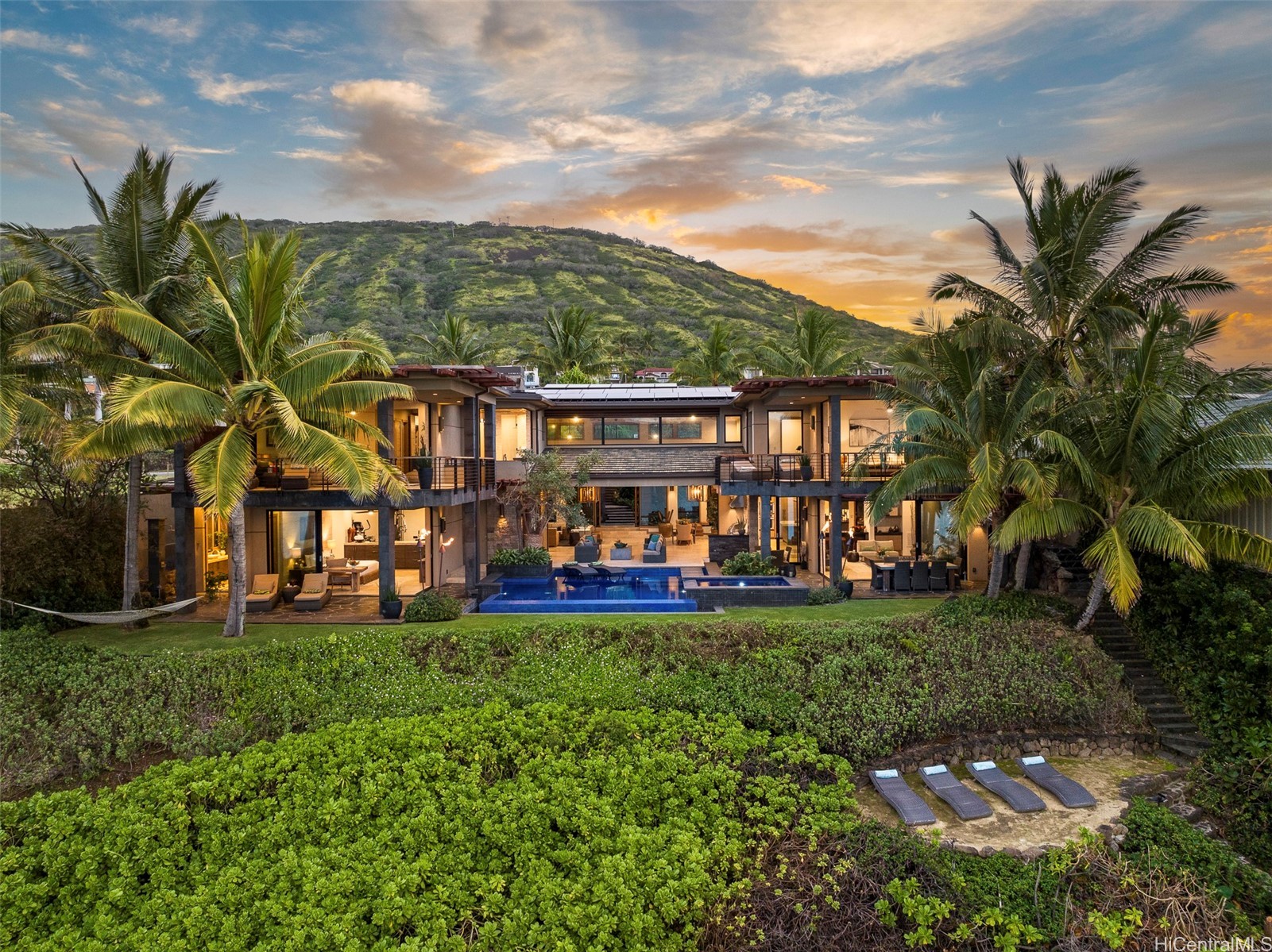 Honolulu, Hawaii, 96825, United States, 6 Bedrooms Bedrooms, ,7 BathroomsBathrooms,Residential,For Sale,1856171