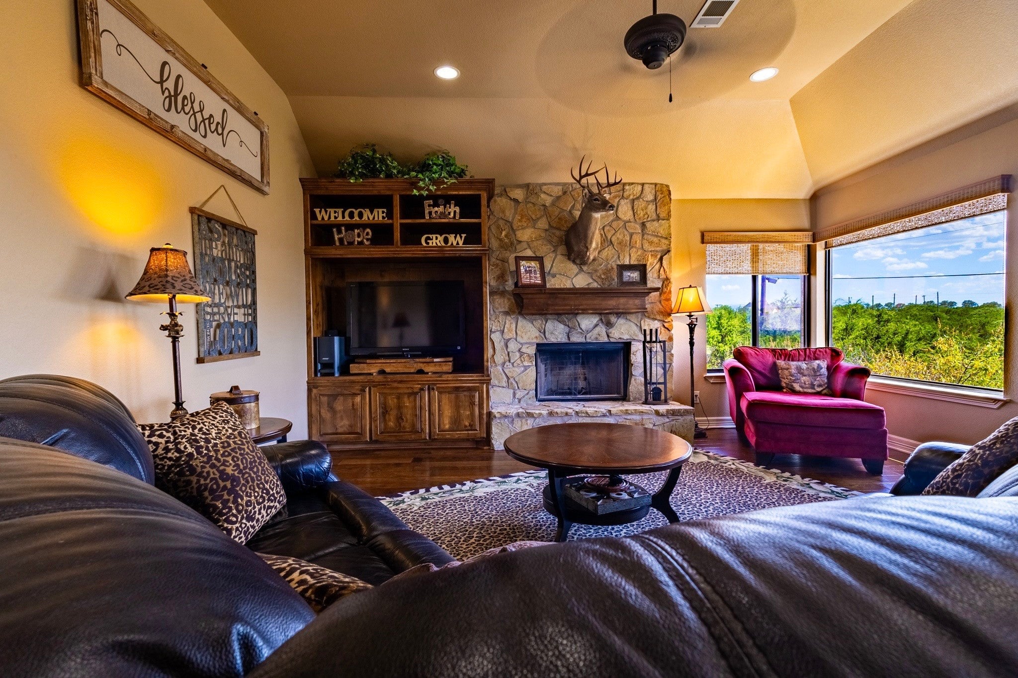 Possum Kingdom Lake, Texas, 76449, United States, 5 Bedrooms Bedrooms, ,3 BathroomsBathrooms,Residential,For Sale,1979729