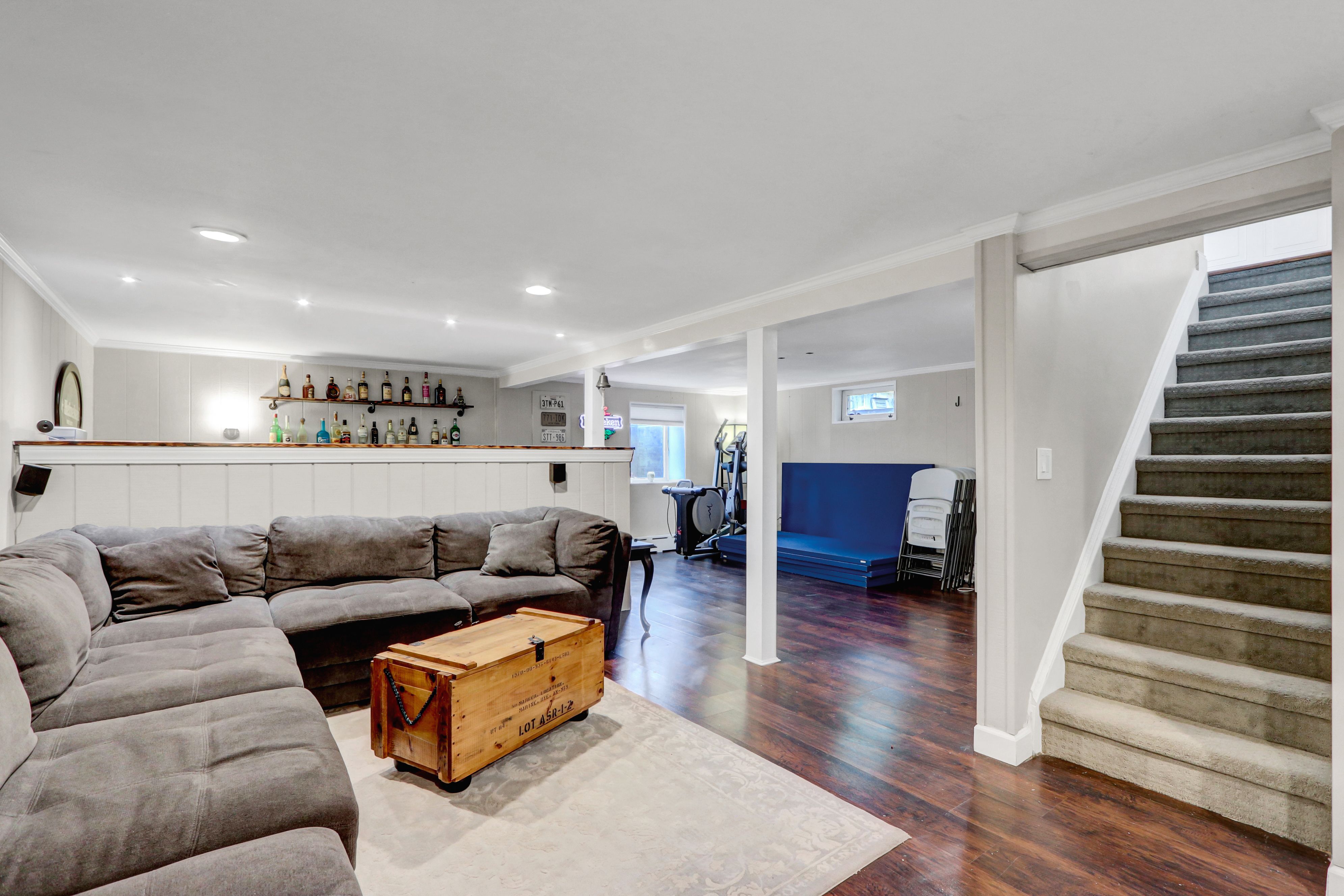 Brookhaven, New York, 11719, United States, 3 Bedrooms Bedrooms, ,2 BathroomsBathrooms,Residential,For Sale,1924488