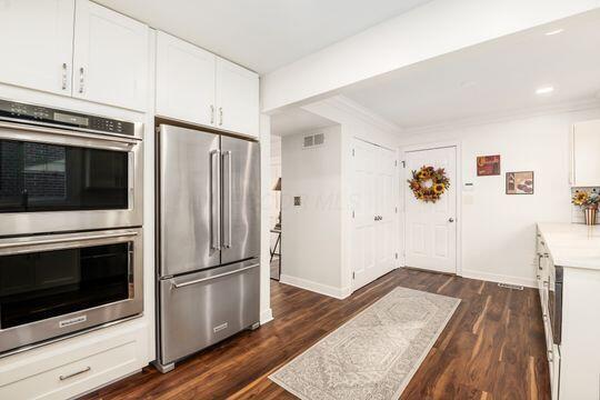 Upper Arlington, Ohio, 43220, United States, 3 Bedrooms Bedrooms, ,3 BathroomsBathrooms,Residential,For Sale,1987809