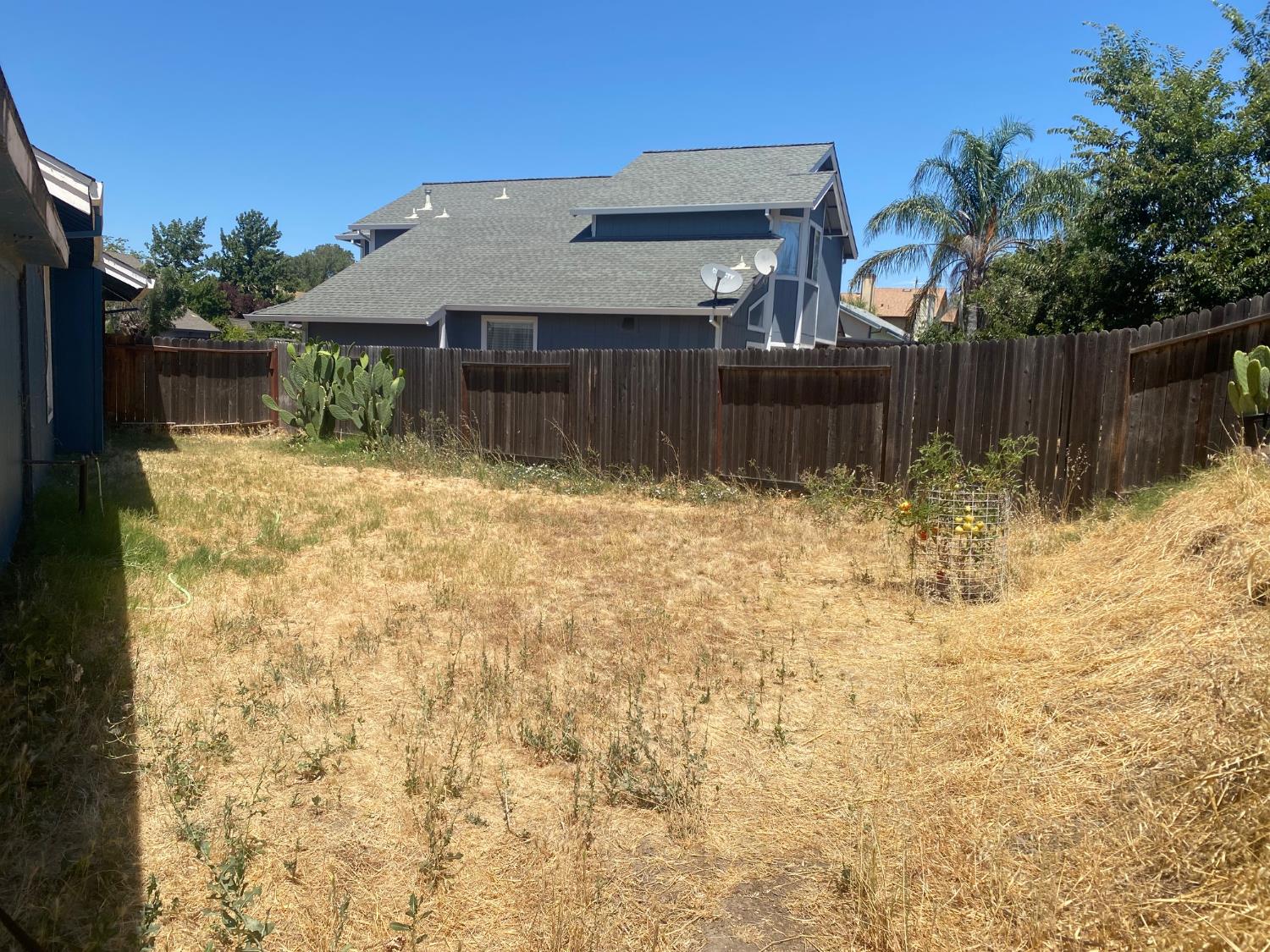 Sacramento, California, 95838, United States, 4 Bedrooms Bedrooms, ,3 BathroomsBathrooms,Residential,For Sale,1895682